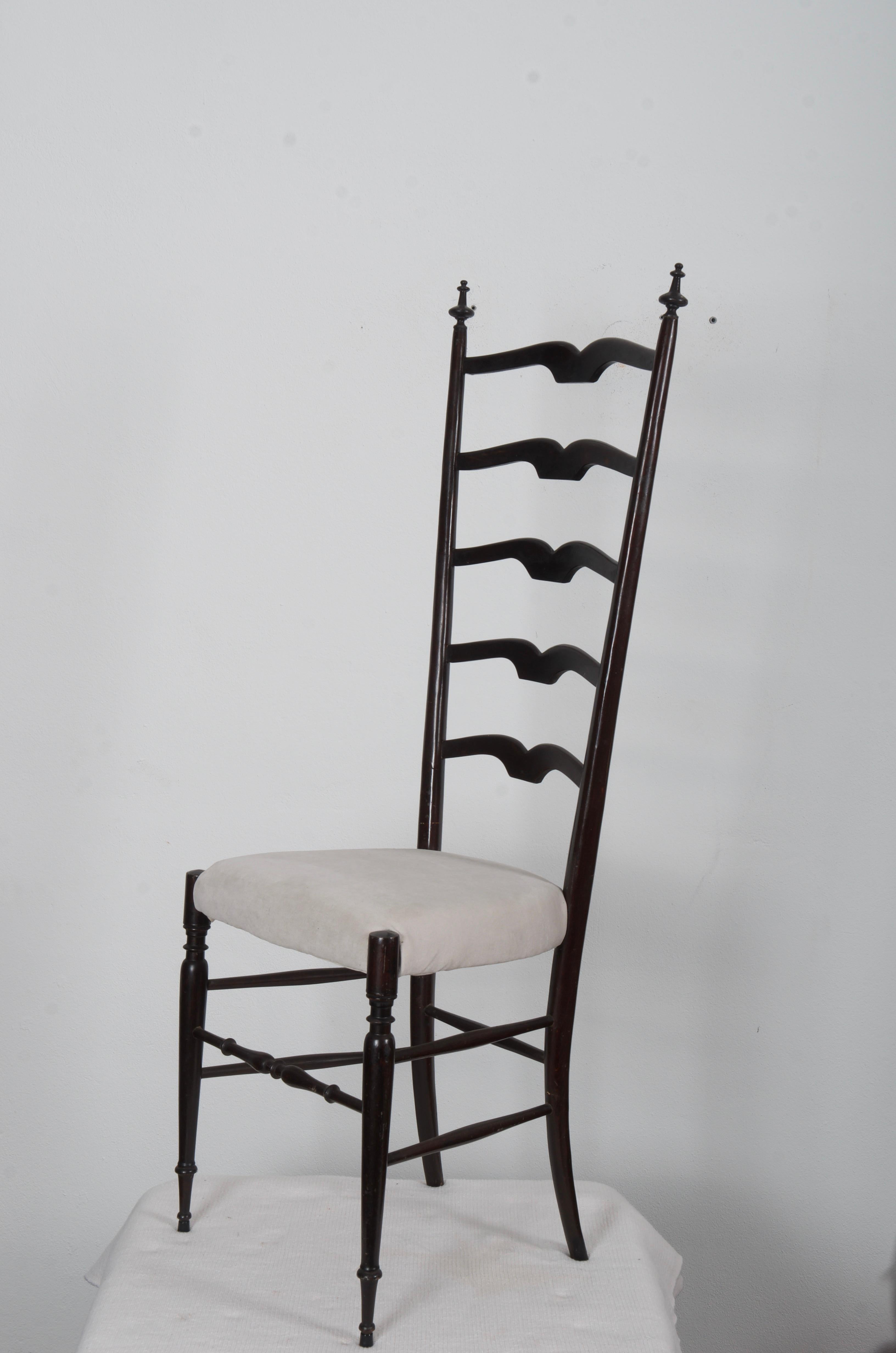 Set of Four Midcentury High Back Chiavari Chairs In Good Condition In Vienna, AT