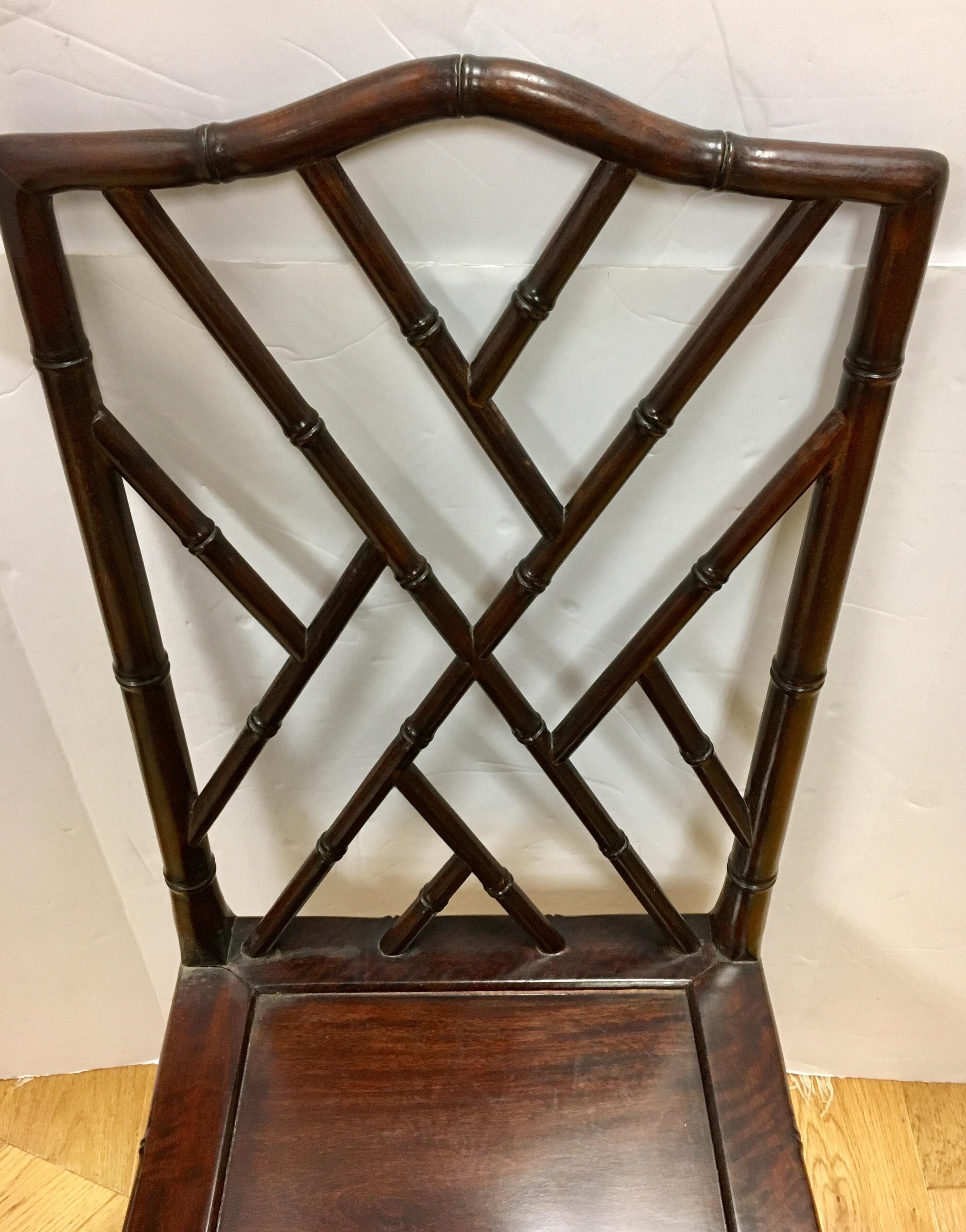 Set of Four Midcentury Mahogany Chinese Chippendale Dining Room Chairs In Good Condition In West Hartford, CT
