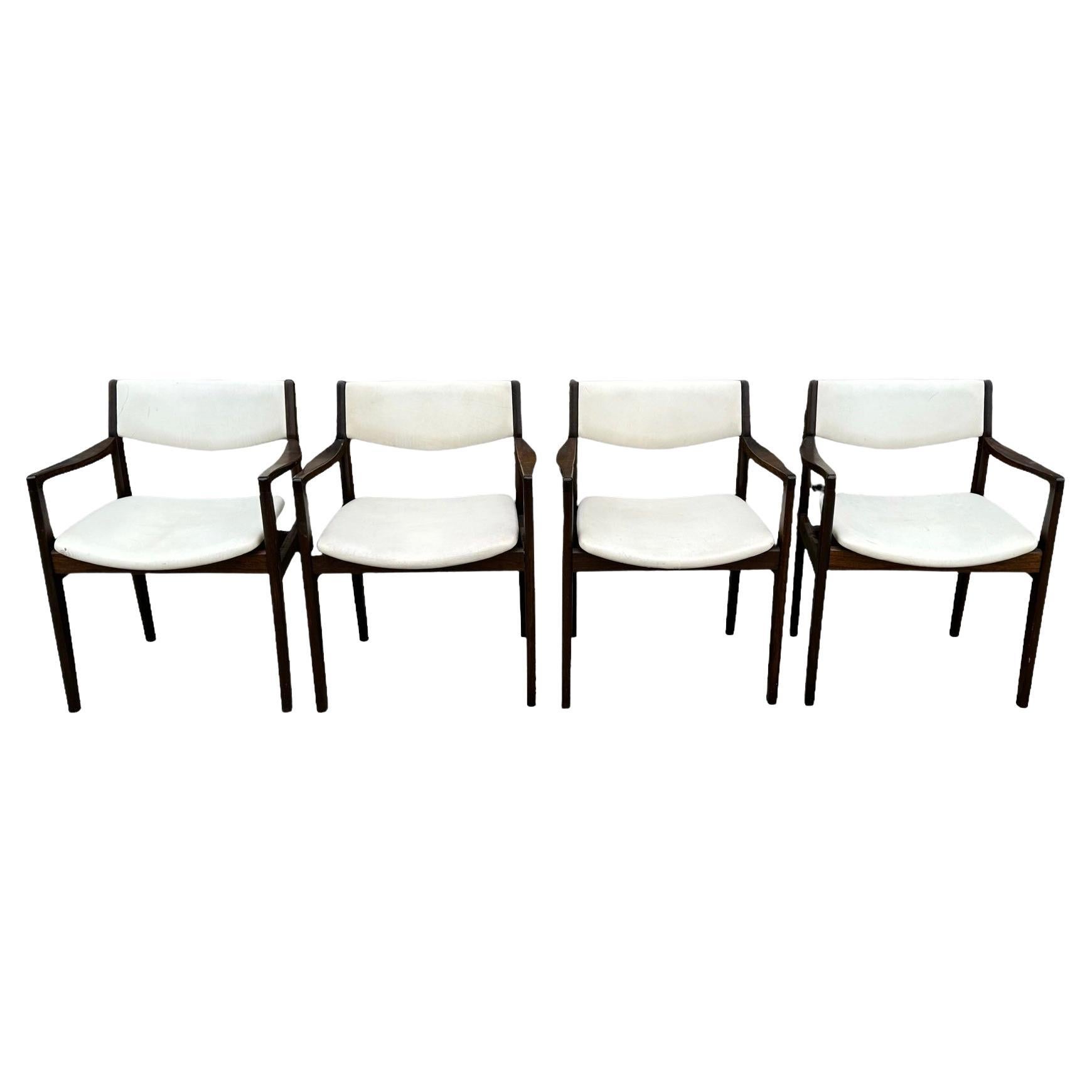 Set of Four Mid-Century Modern Dining Armchairs