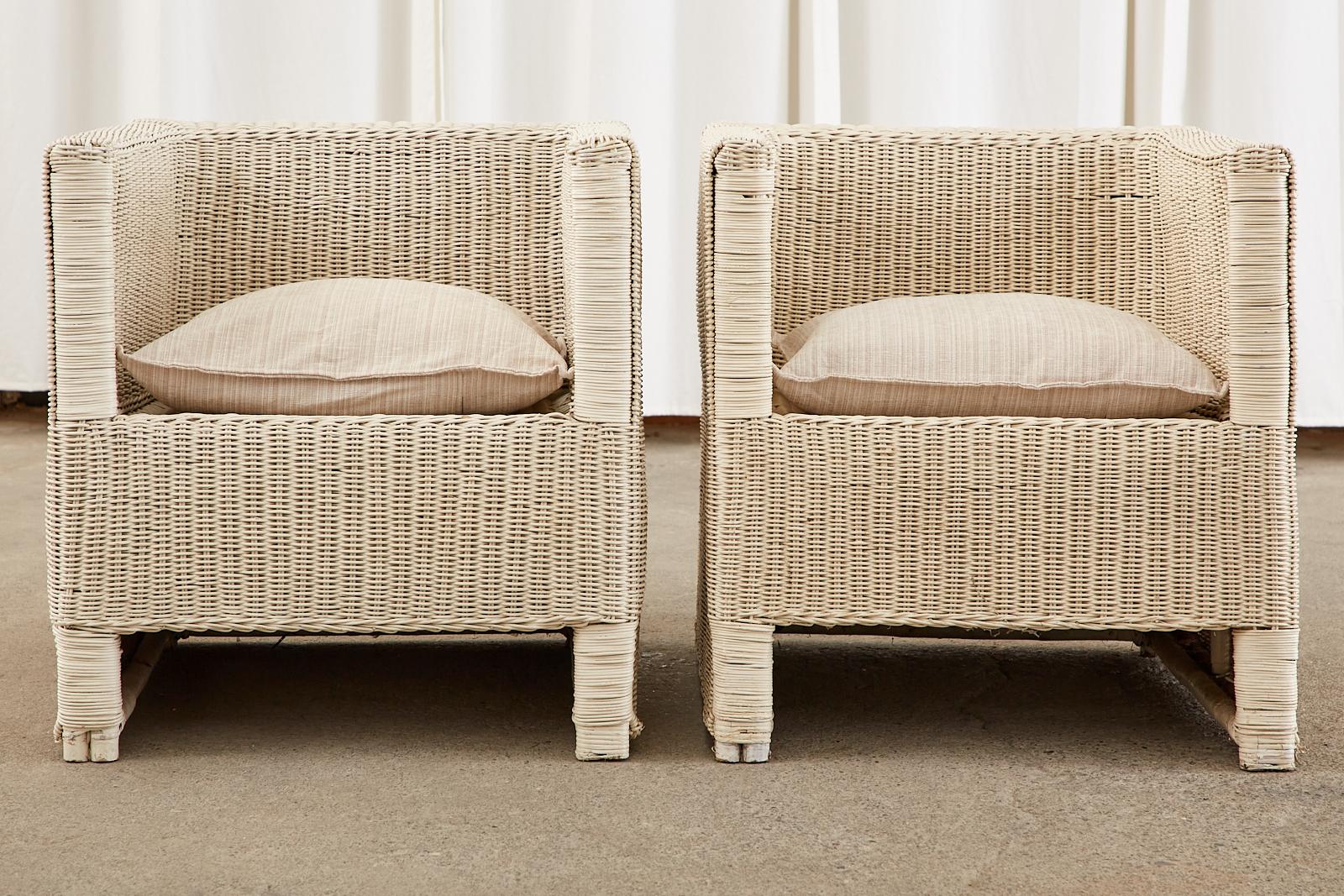 Set of Four Midcentury Painted Wicker Rattan Cube Chairs For Sale 1