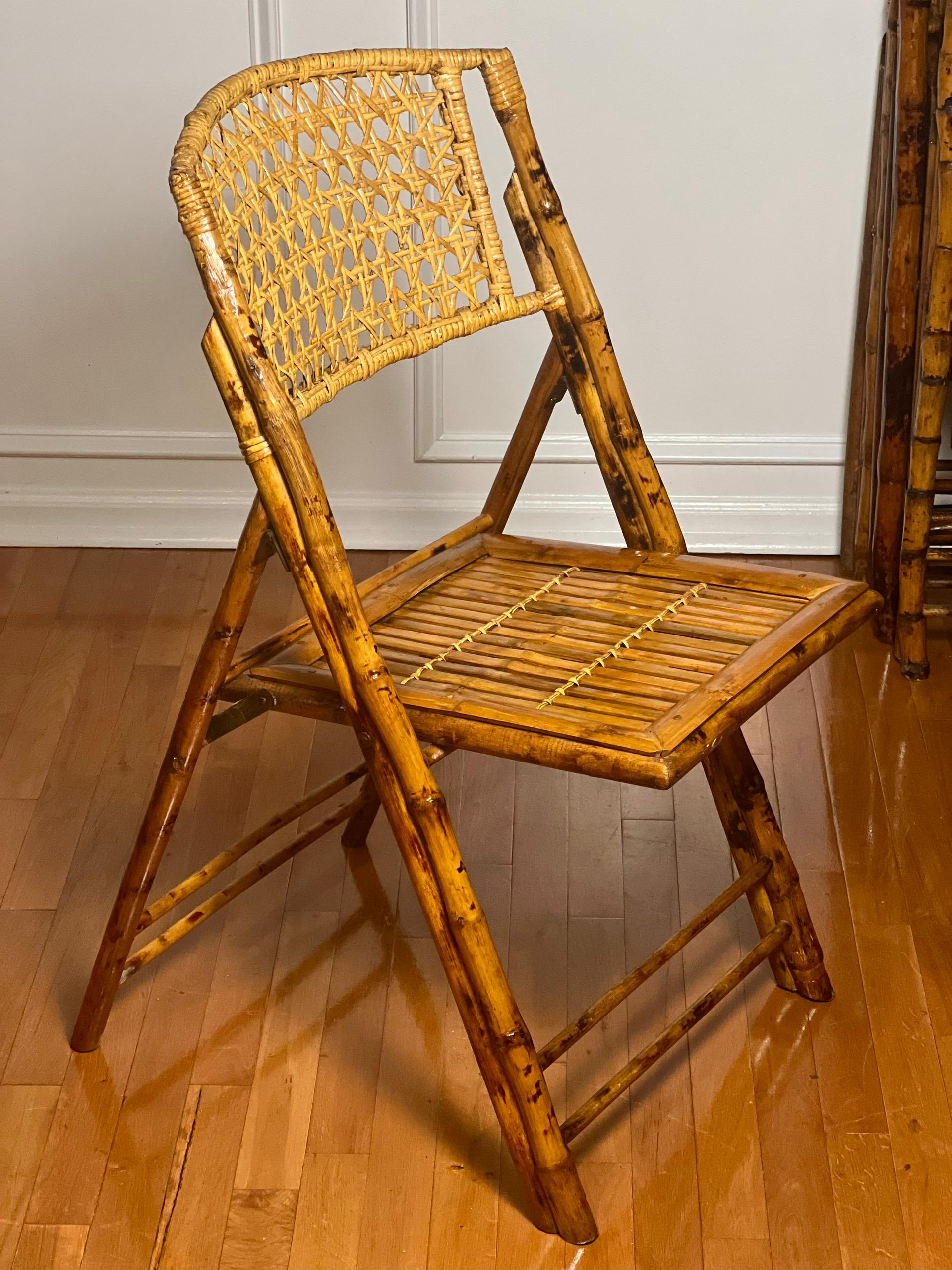 Set of Four Midcentury Tortoise Shell Style Burnt Bamboo Folding Chairs For Sale 1