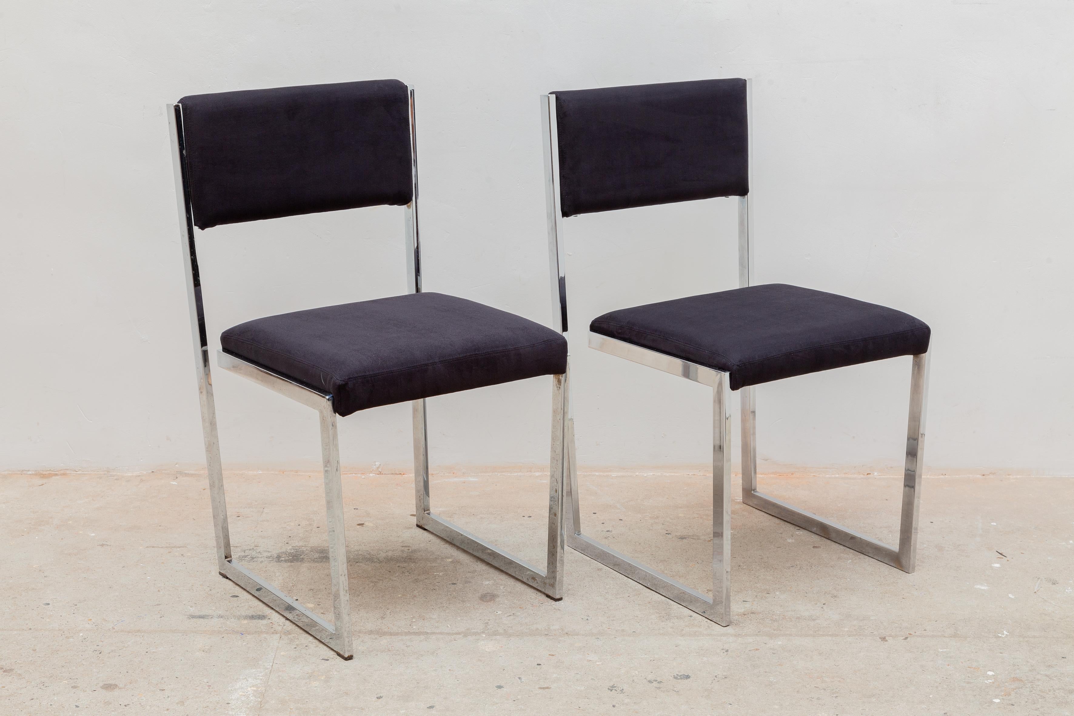 Late 20th Century Set of Four Romeo Rega Floating Cantilever Leather Dining Chairs, 1970, Italy For Sale