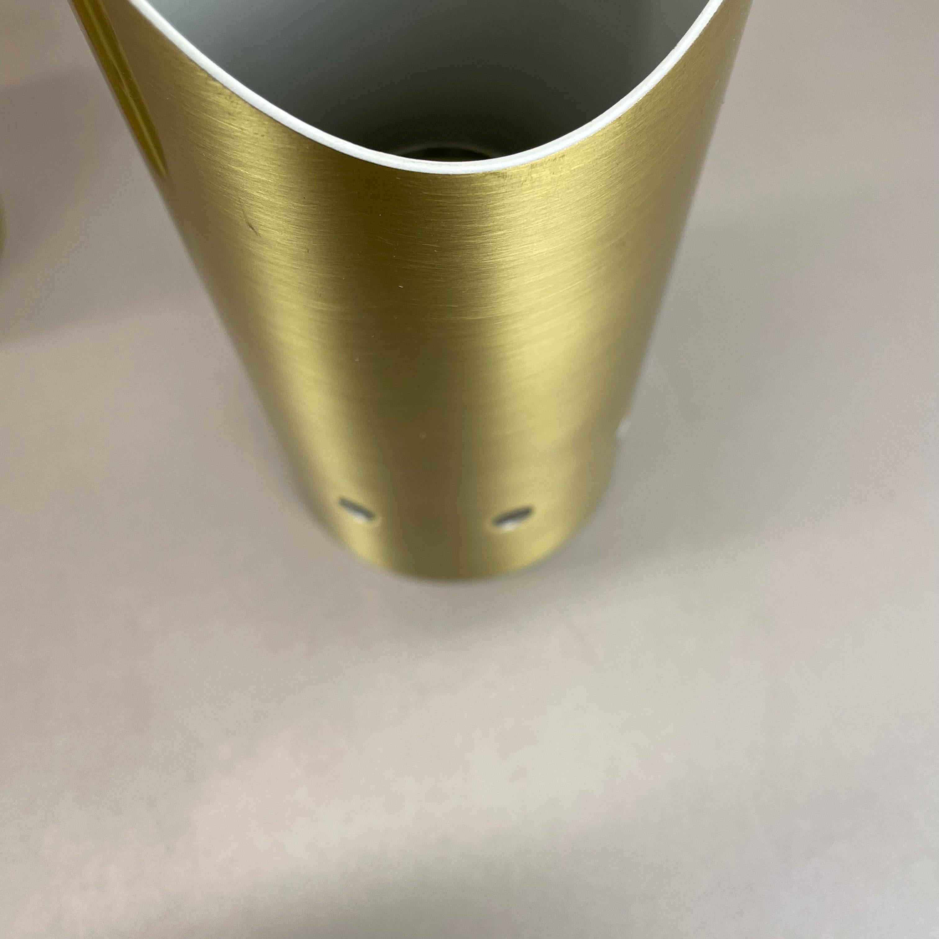Set di quattro lampade da soffitto a parete in ottone minimalista, Italia anni '70 in vendita 3