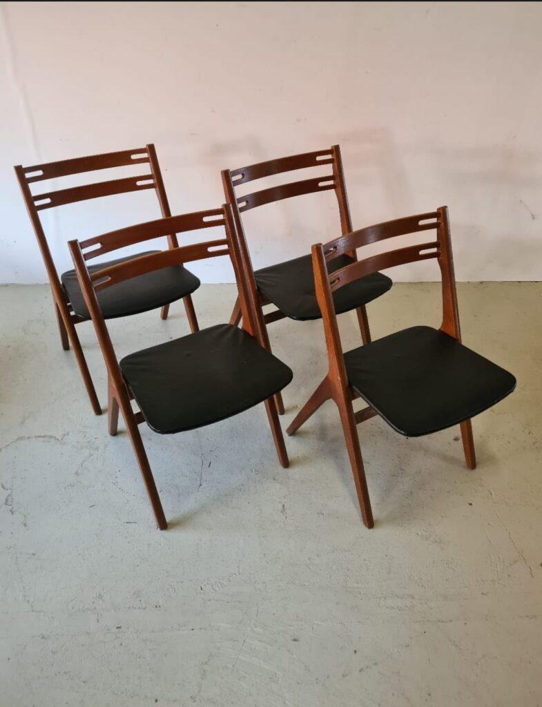 XX secolo Set di quattro sedie Model 10 Edmund Jørgensen, 1960 in vendita