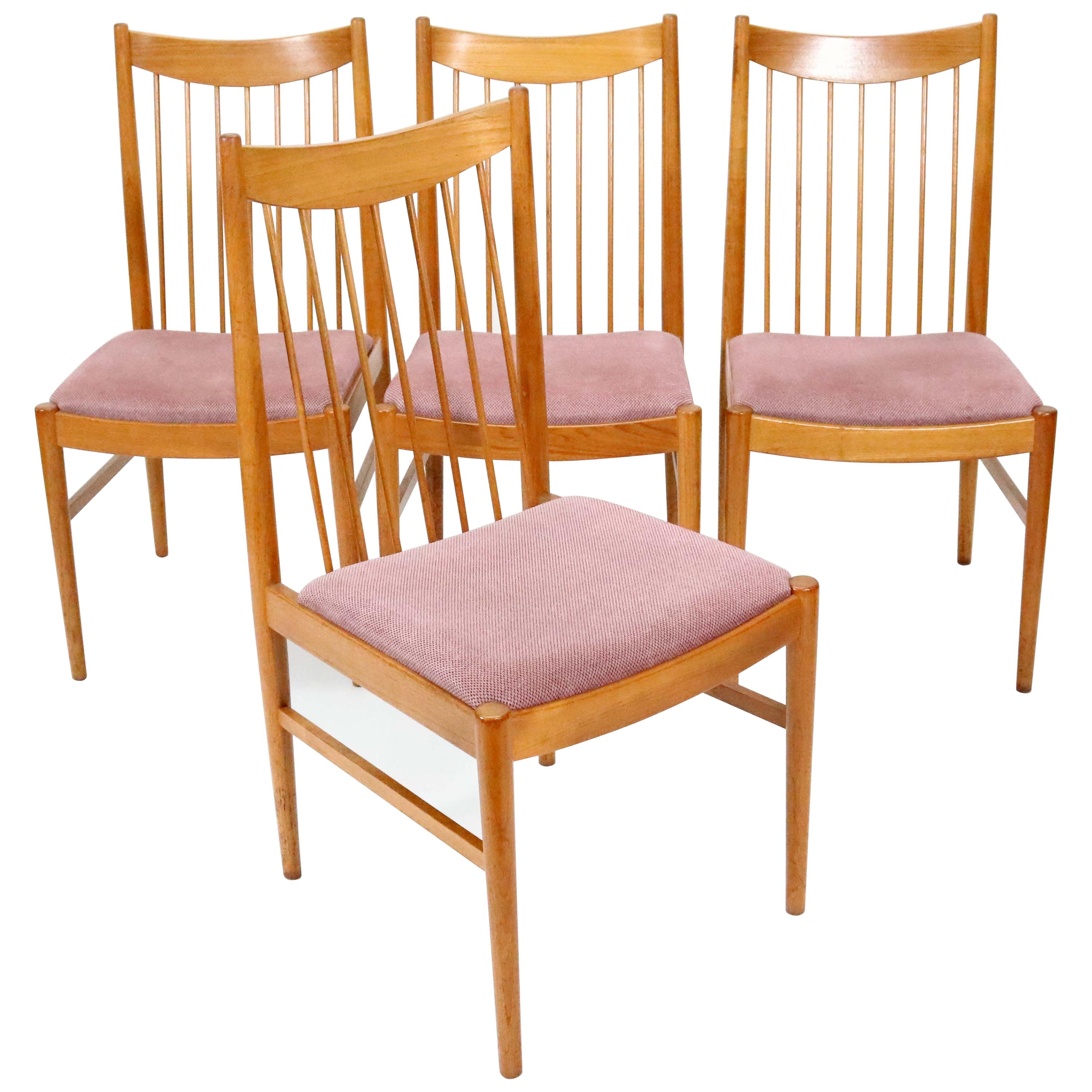 Set of Four Model 422 Teak Dining Chairs by Arne Vodder for Sibast