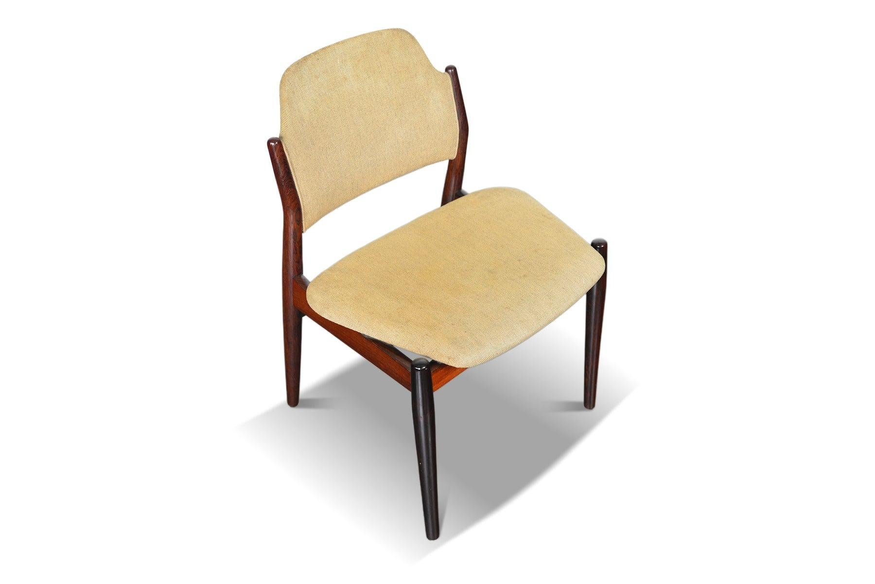 20th Century Set of Four Model 62s Dining Chairs In Rosewood By Arne Vodder For Sale