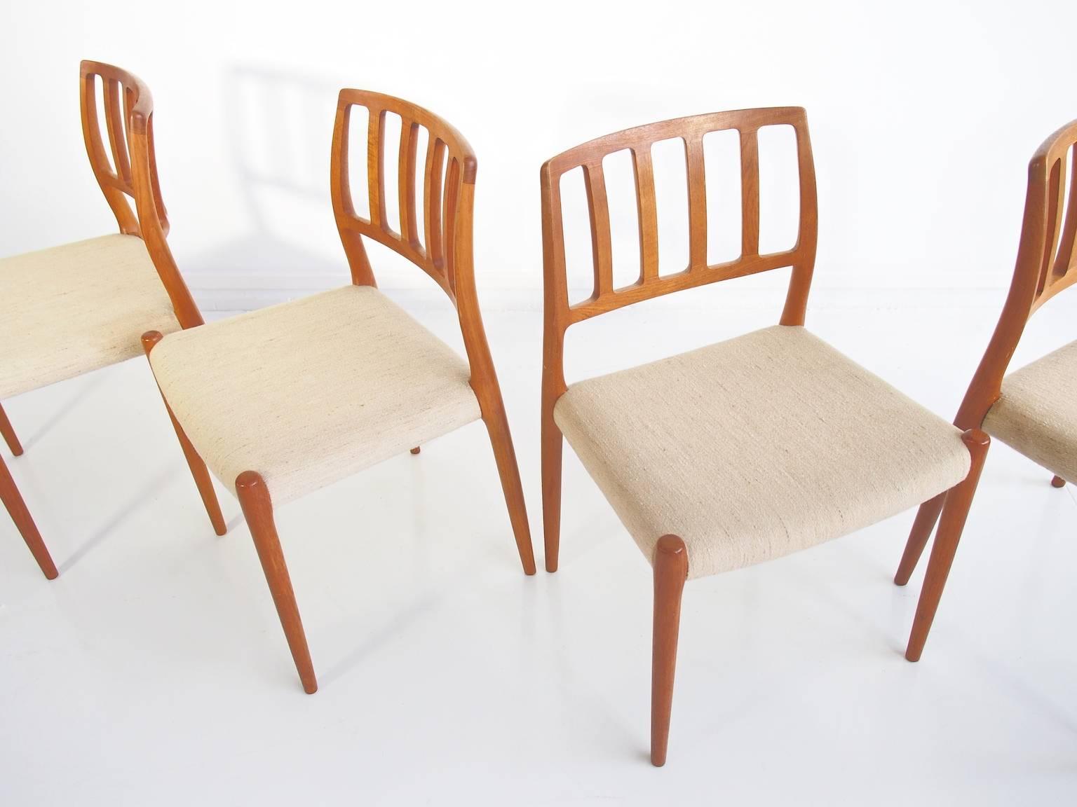 Set of Four Model 83 Niels Otto Møller Teak Chairs In Good Condition In Madrid, ES