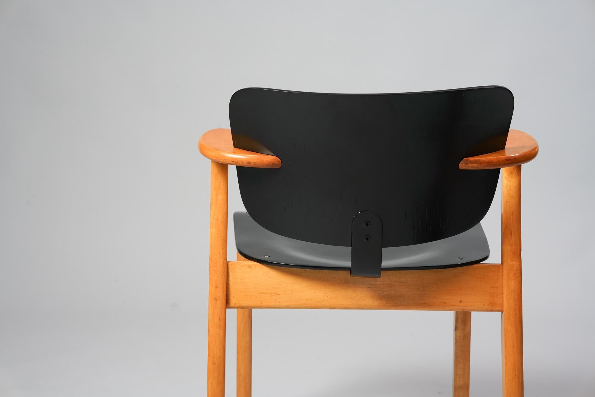 Birch Set of Four Model Domus Chairs, Ilmari Tapiovaara, 1950s 