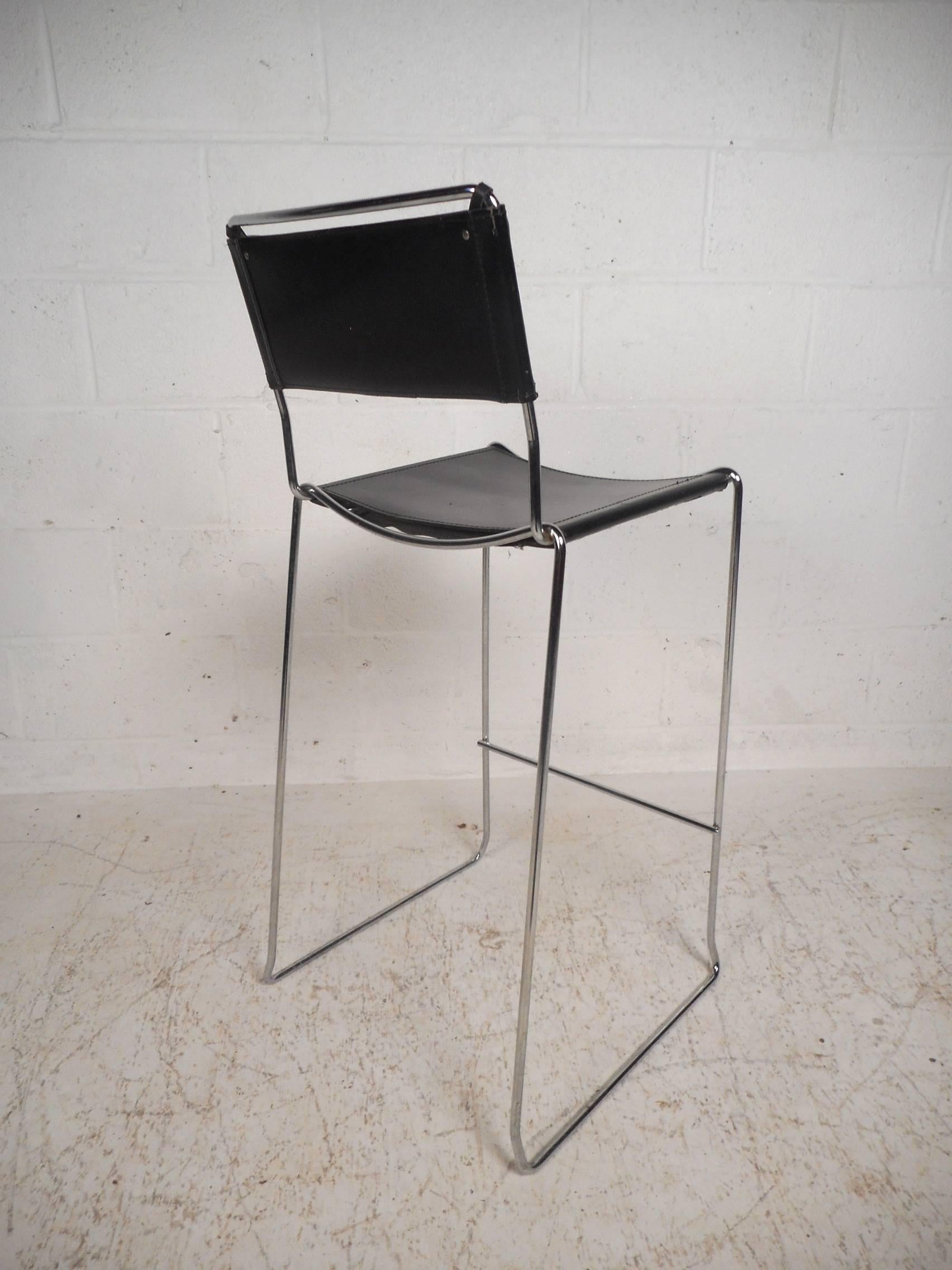 20th Century Set of Four Modern Leather and Chrome Bar Stools