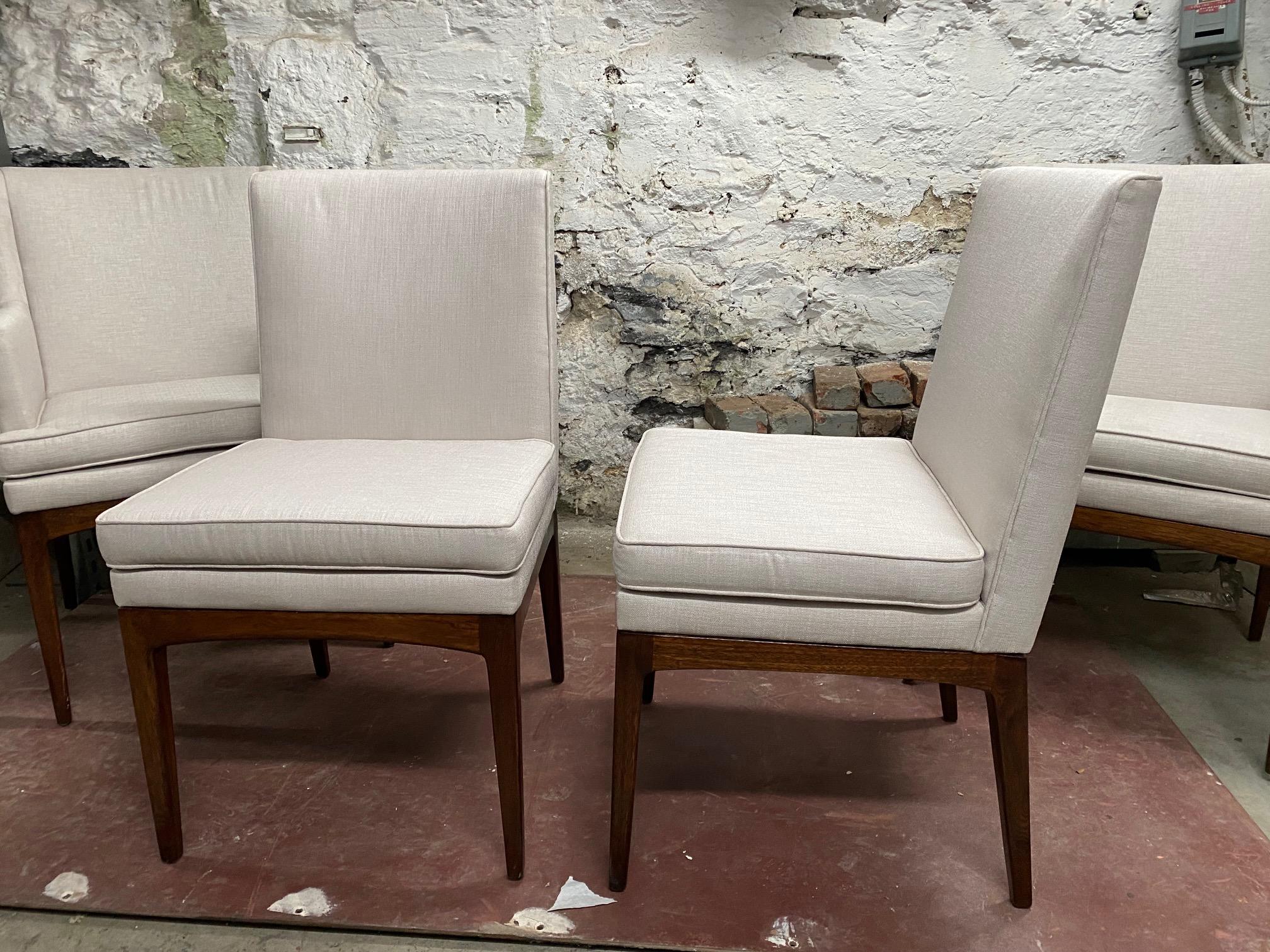  Set of Four Modernist Walnut and Upholstered Dining Chairs by Flair Furniture In Good Condition For Sale In Montreal, QC