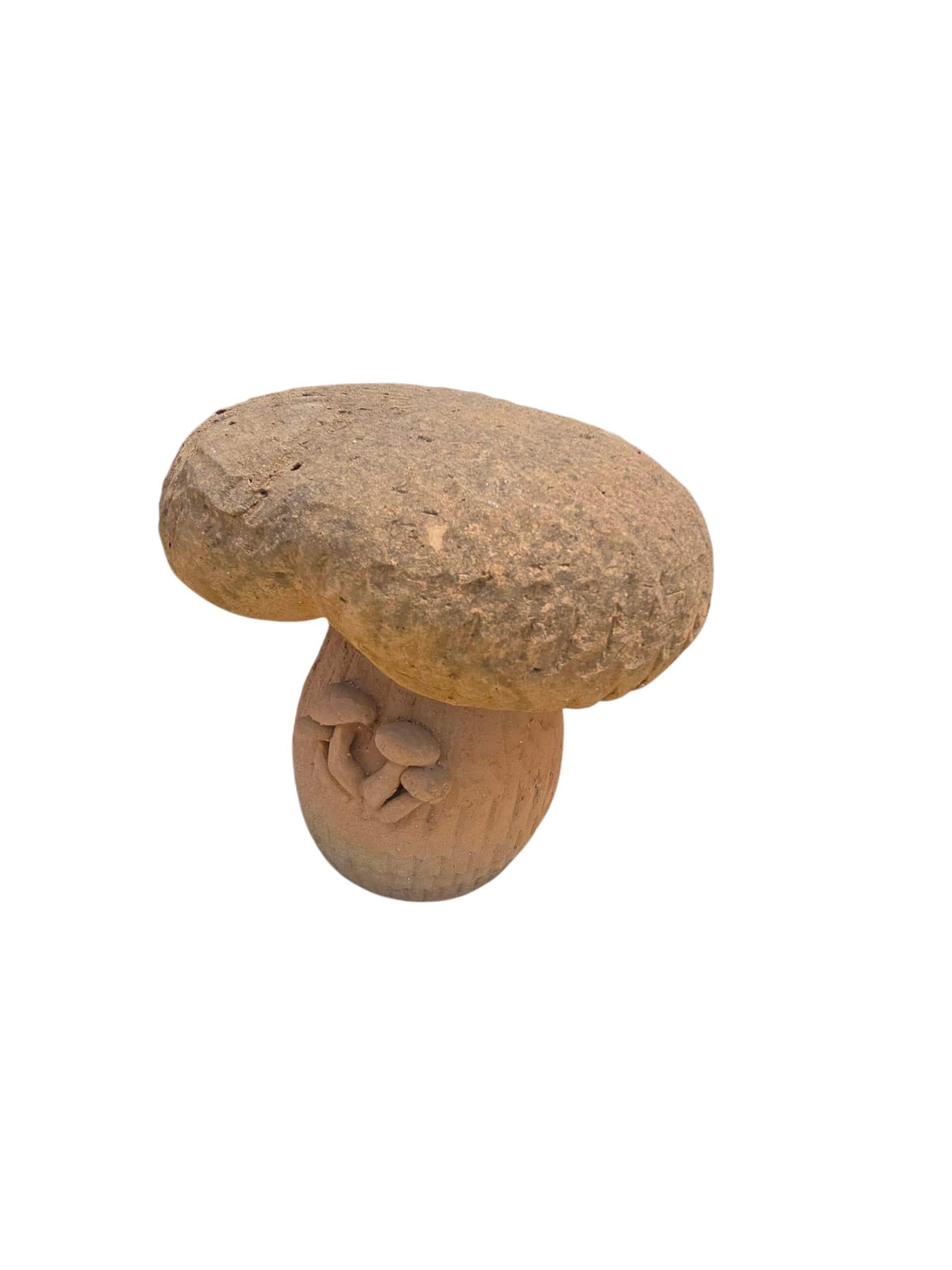 Conjunto de cuatro sillas con forma de seta y mesa en terracota toscana, años 70 Terracota en venta