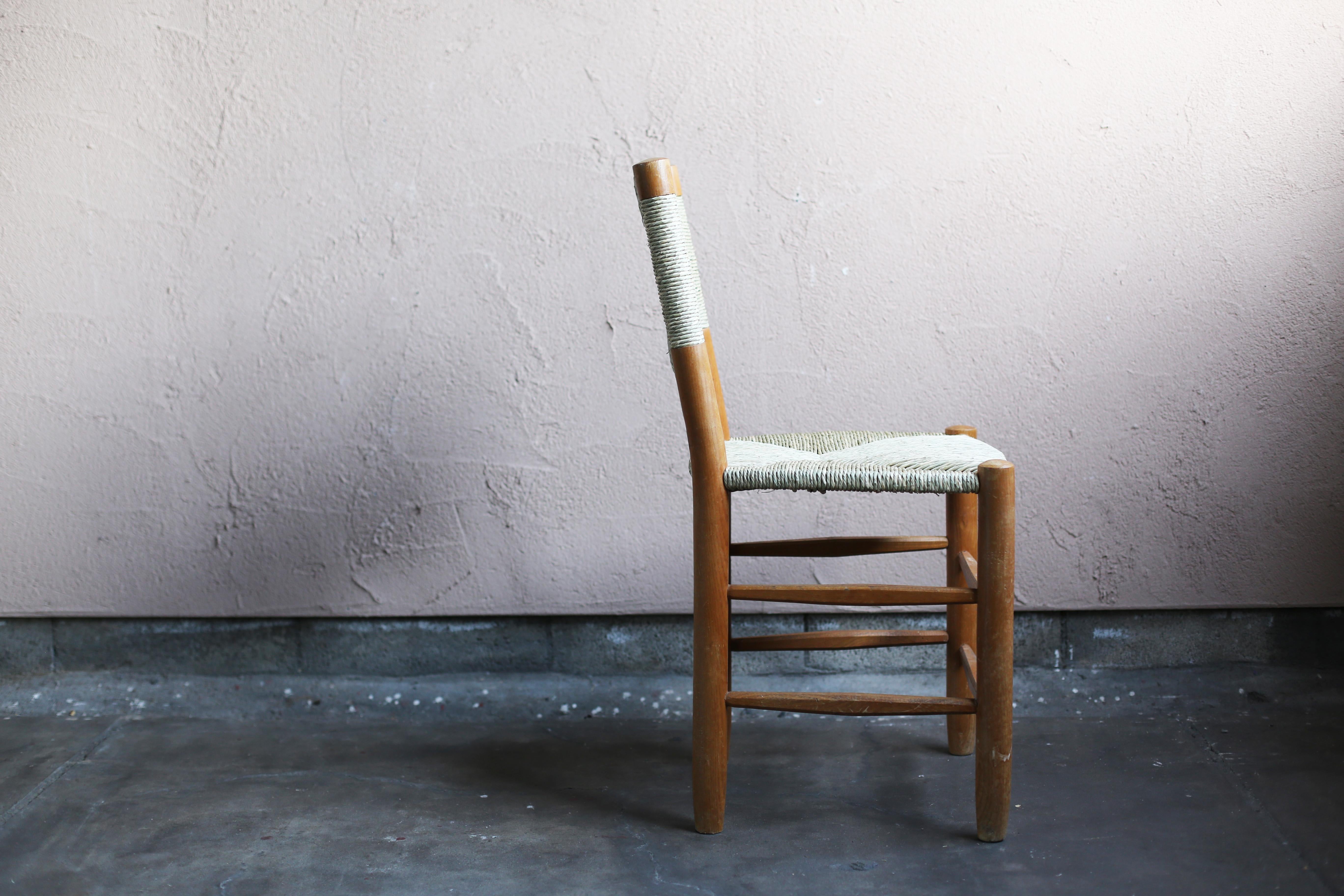 Mid-20th Century Set of Four n°19 Chairs by Charlotte Perriand For Sale