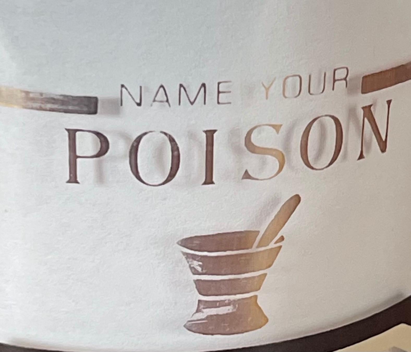 Verre Ensemble de quatre verres à cocktail « Nom Your Poison » de Cera en vente