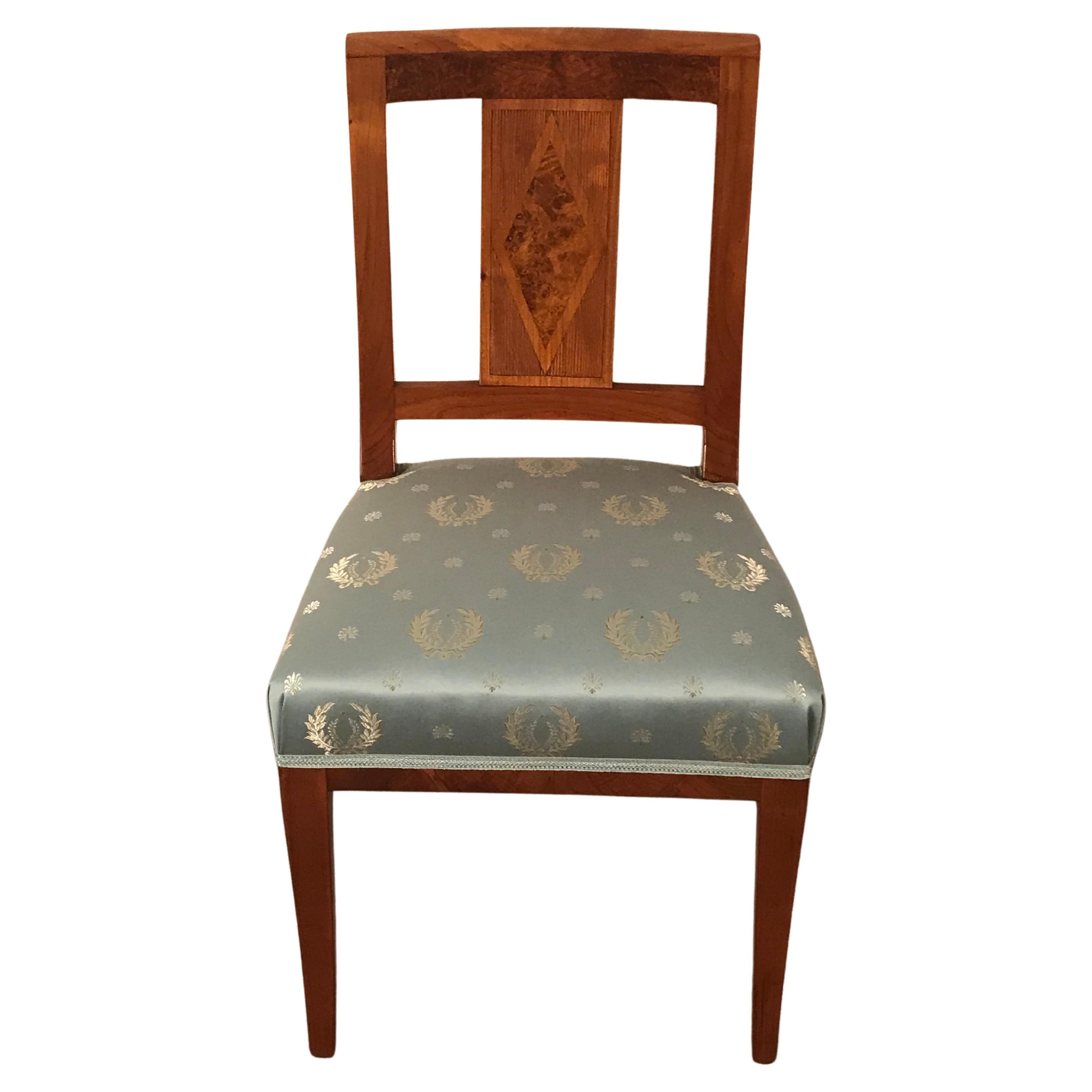 Veneer Set of Four neoclassical Dining Chairs, South Germany 1810 For Sale