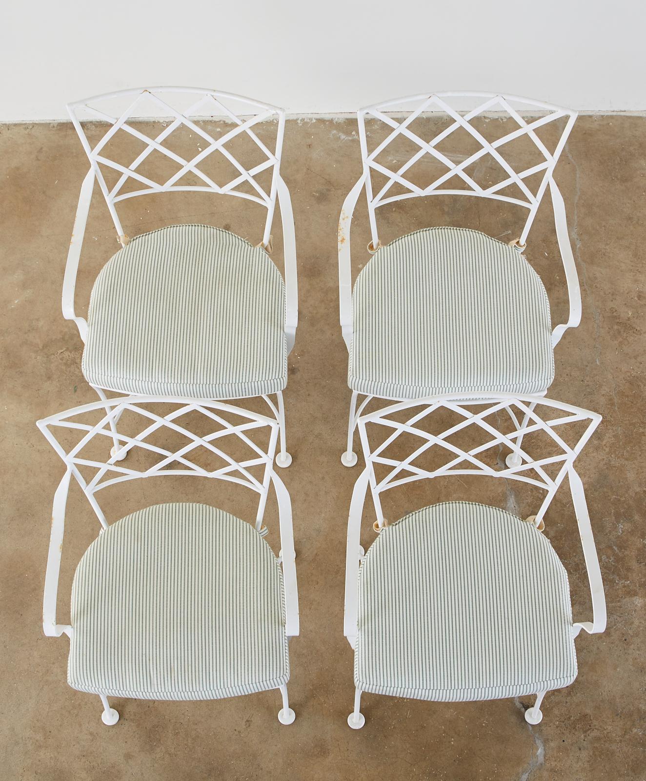 Set of Four Neoclassical Style Iron Garden Dining Chairs In Good Condition In Rio Vista, CA