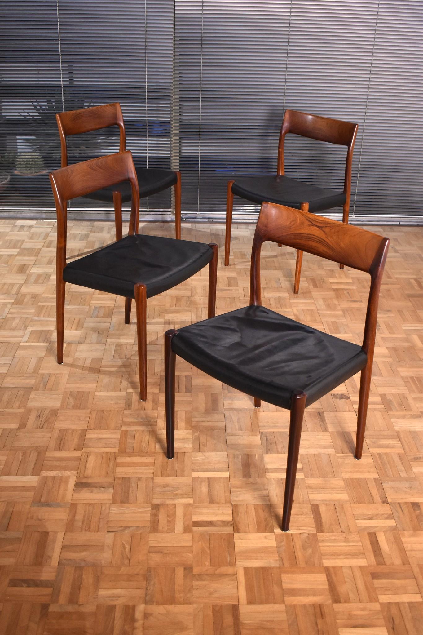 Set of Four Niels Moller Model 77 Brazilian Rosewood Dining Chairs 9