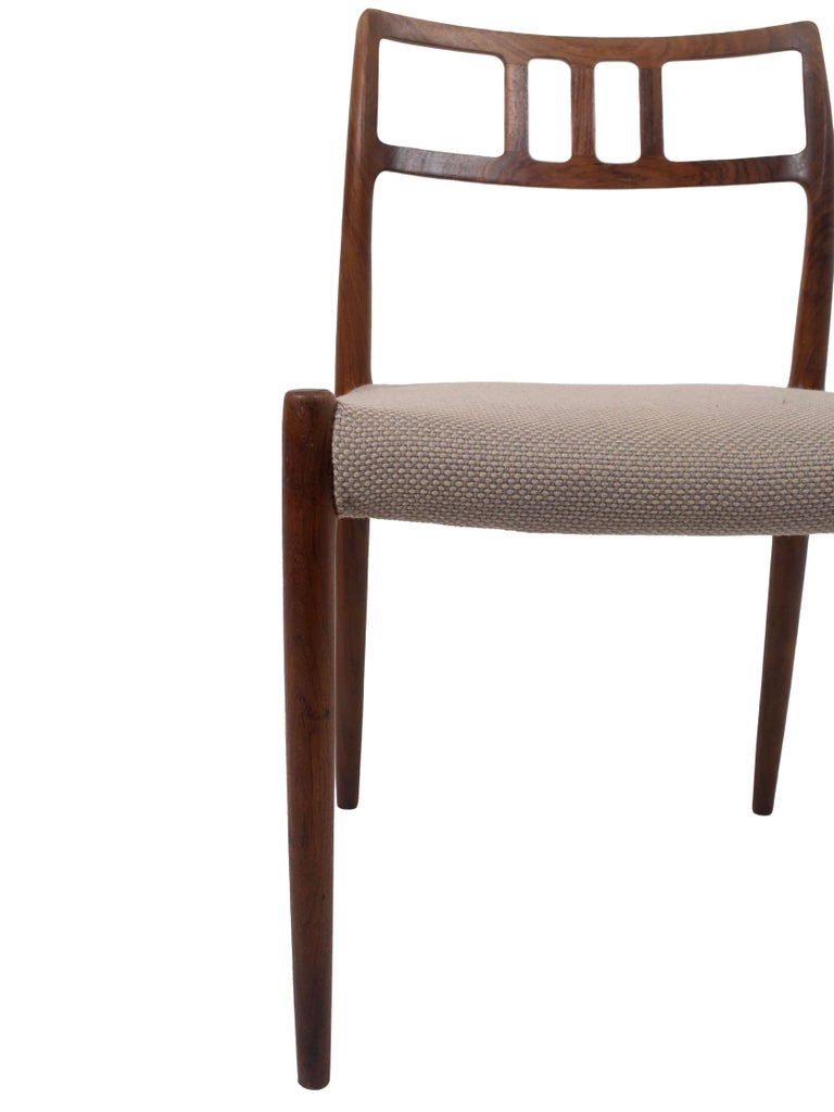 Set of Four Niels O. Møller Rosewood Dining Chairs Model 79, Denmark 1960s For Sale 4