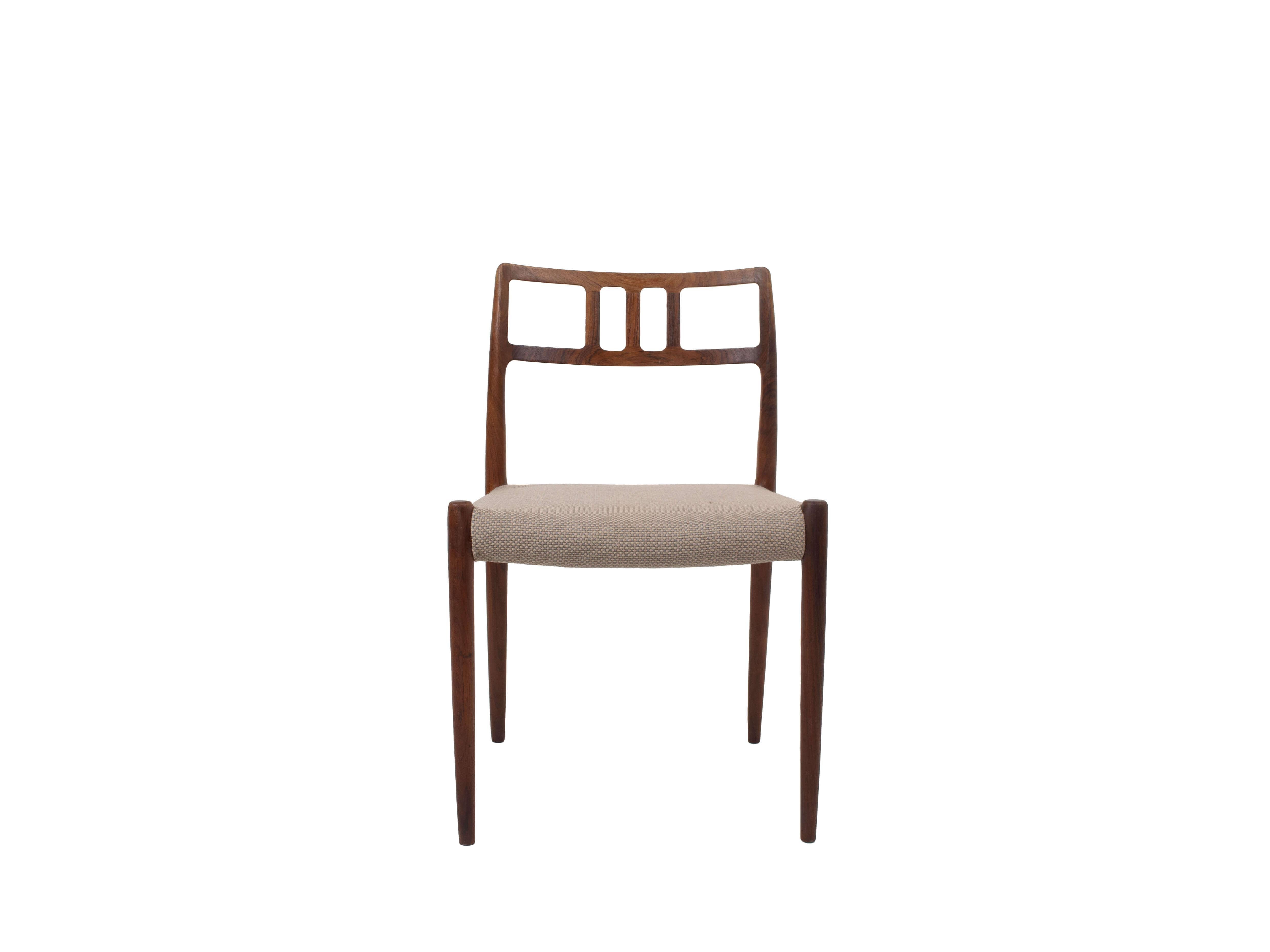 Set of Four Niels O. Møller Rosewood Dining Chairs Model 79, Denmark 1960s In Good Condition In Hellouw, NL