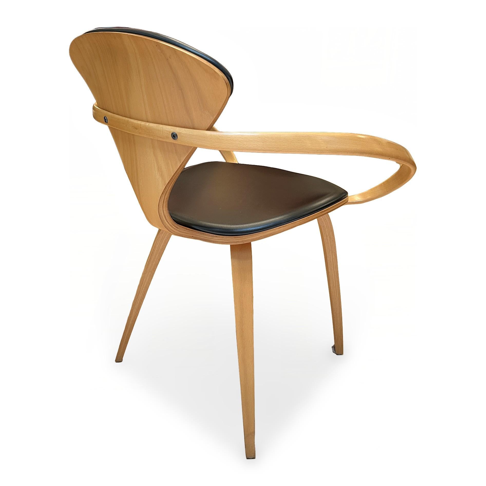 Set of Four Normal Cherner Walnut Dining Chairs with Leather Seats and Backs For Sale 7