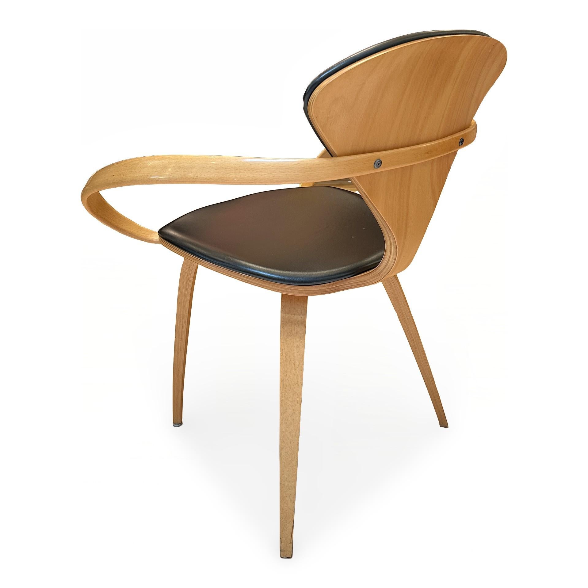 Set of Four Normal Cherner Walnut Dining Chairs with Leather Seats and Backs For Sale 9