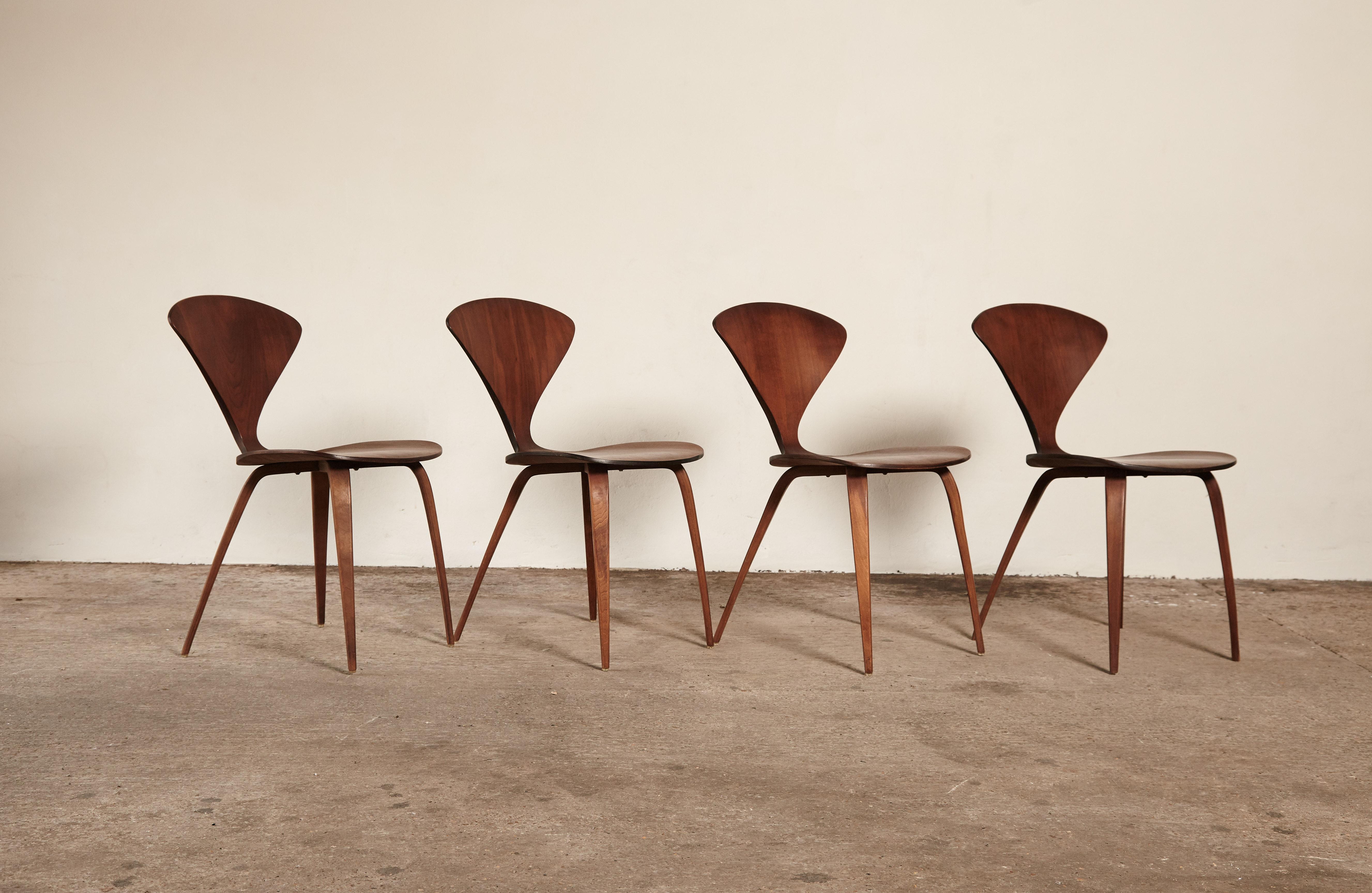Mid-Century Modern Set of Four Norman Cherner Dining Chairs, Plycraft, USA, 1960s