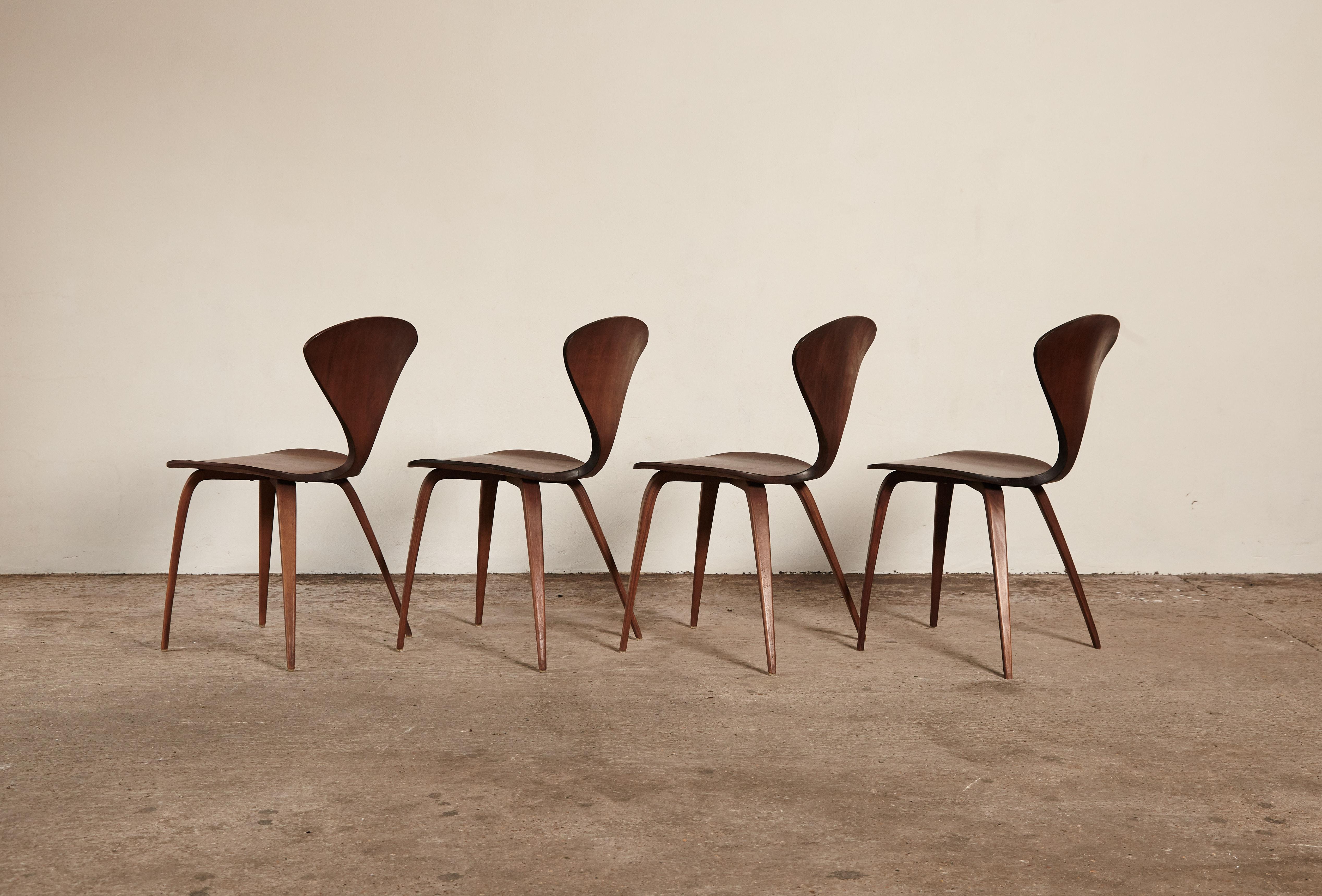 20th Century Set of Four Norman Cherner Dining Chairs, Plycraft, USA, 1960s
