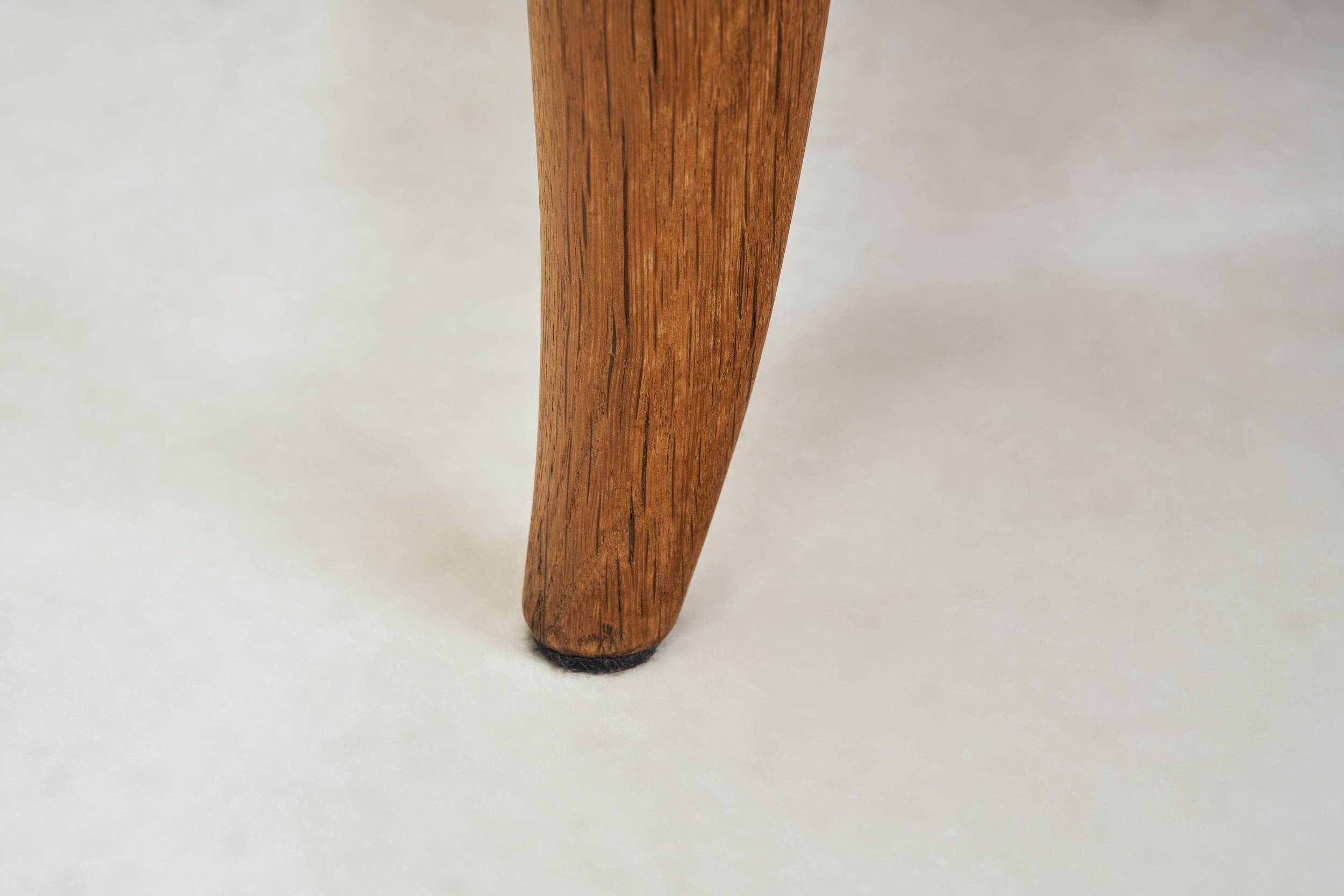 Satz von vier Eichen-Esszimmerstühlen von Guillerme et Chambron, Frankreich 1960er Jahre im Angebot 8