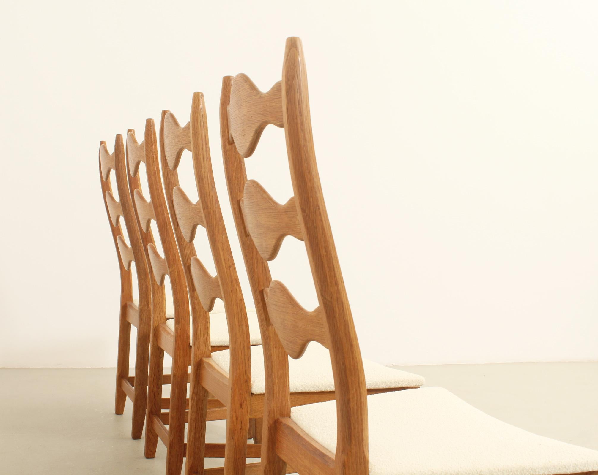 Set di quattro sedie da pranzo in Oak di Henning Kjaernulf, Danimarca, anni '60 in vendita 2