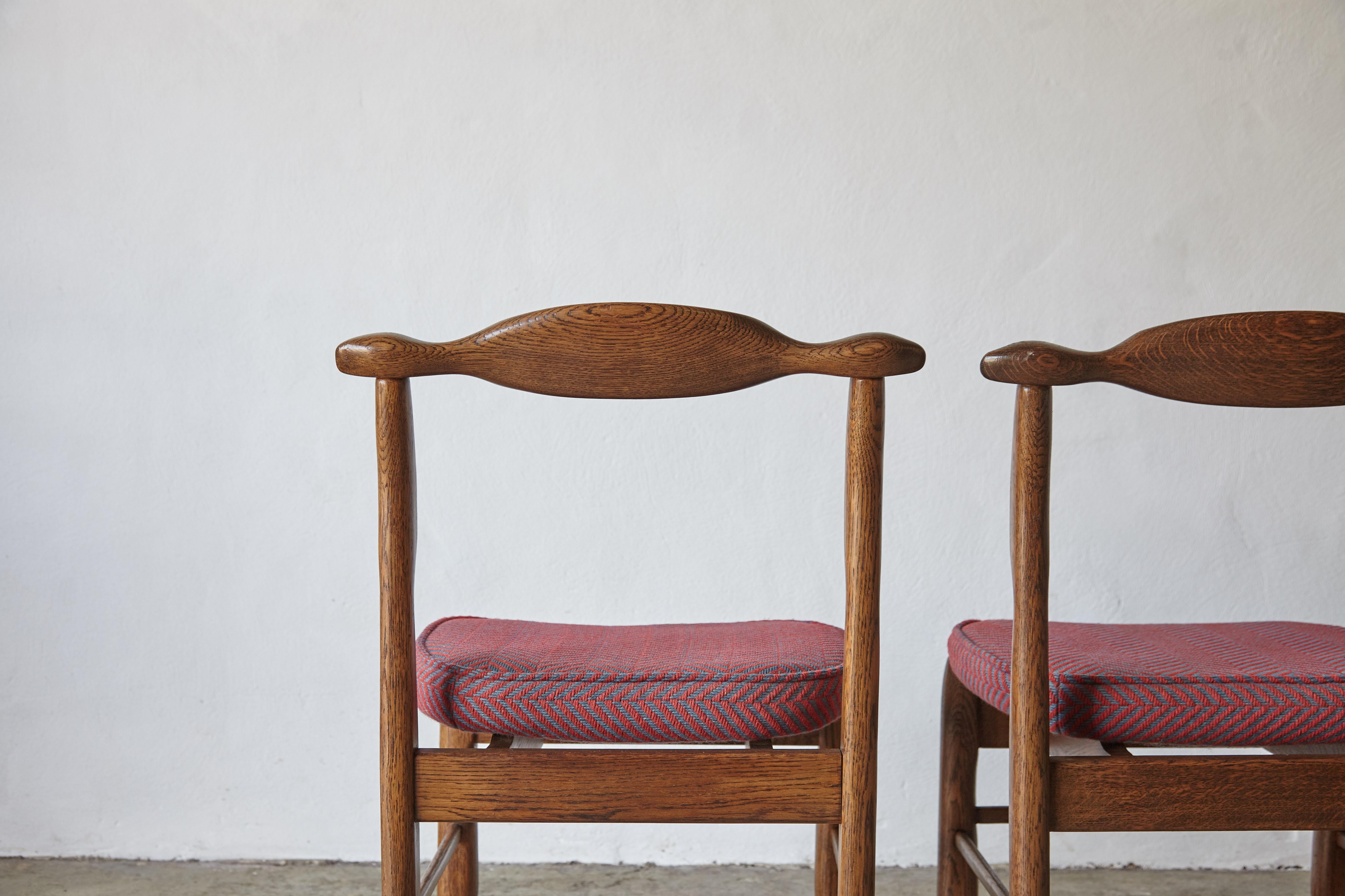 Set of Four Oak Fumay Dining Chairs by Guillerme et Chambron, France, 1960s In Good Condition For Sale In London, GB