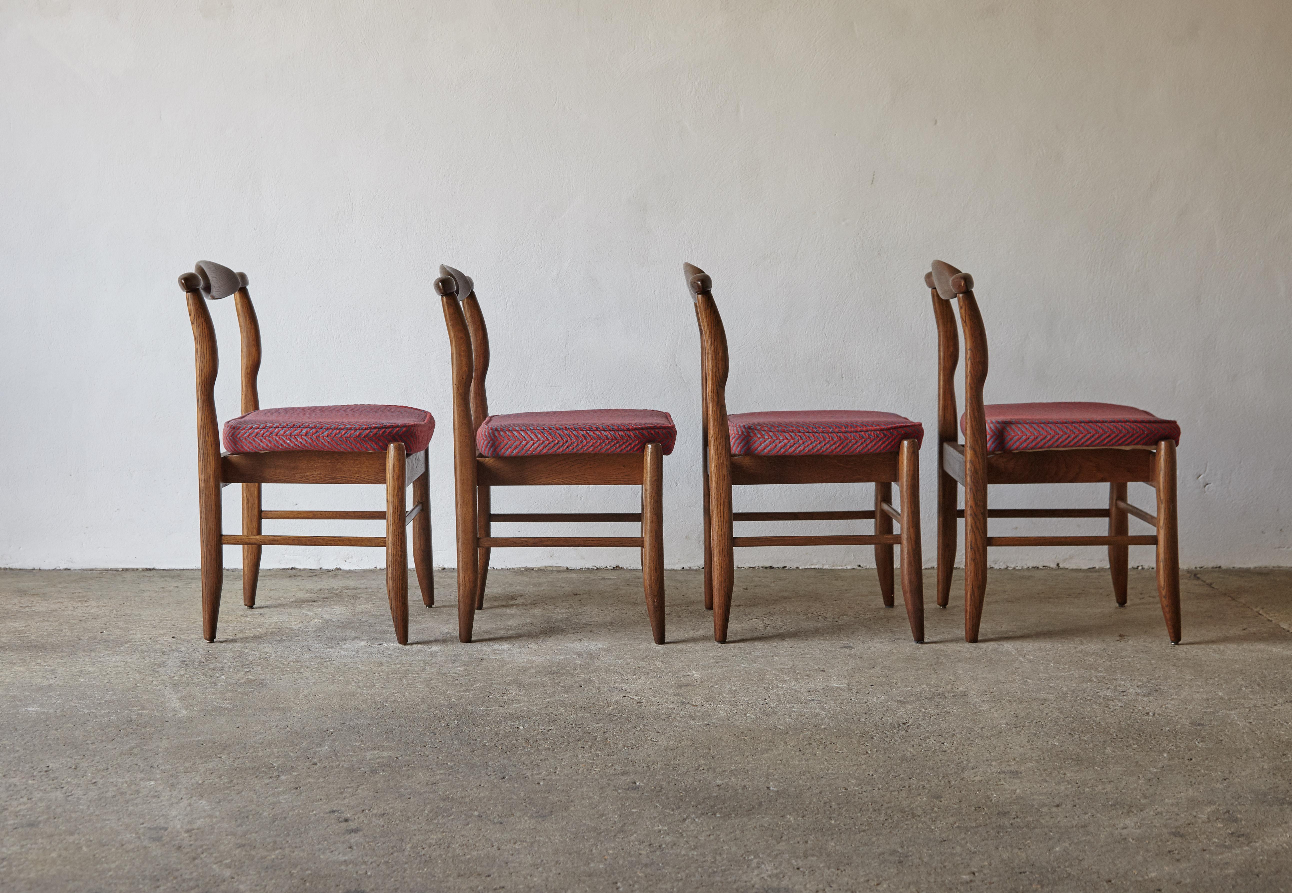 20th Century Set of Four Oak Fumay Dining Chairs by Guillerme et Chambron, France, 1960s For Sale