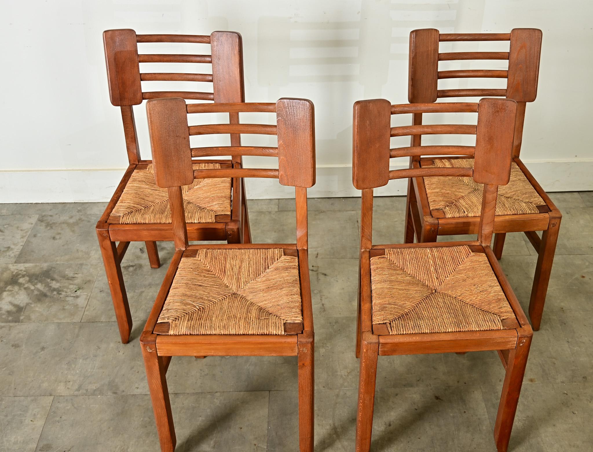 Set of Four Oak & Rush Seat Chairs by Cruege In Good Condition In Baton Rouge, LA