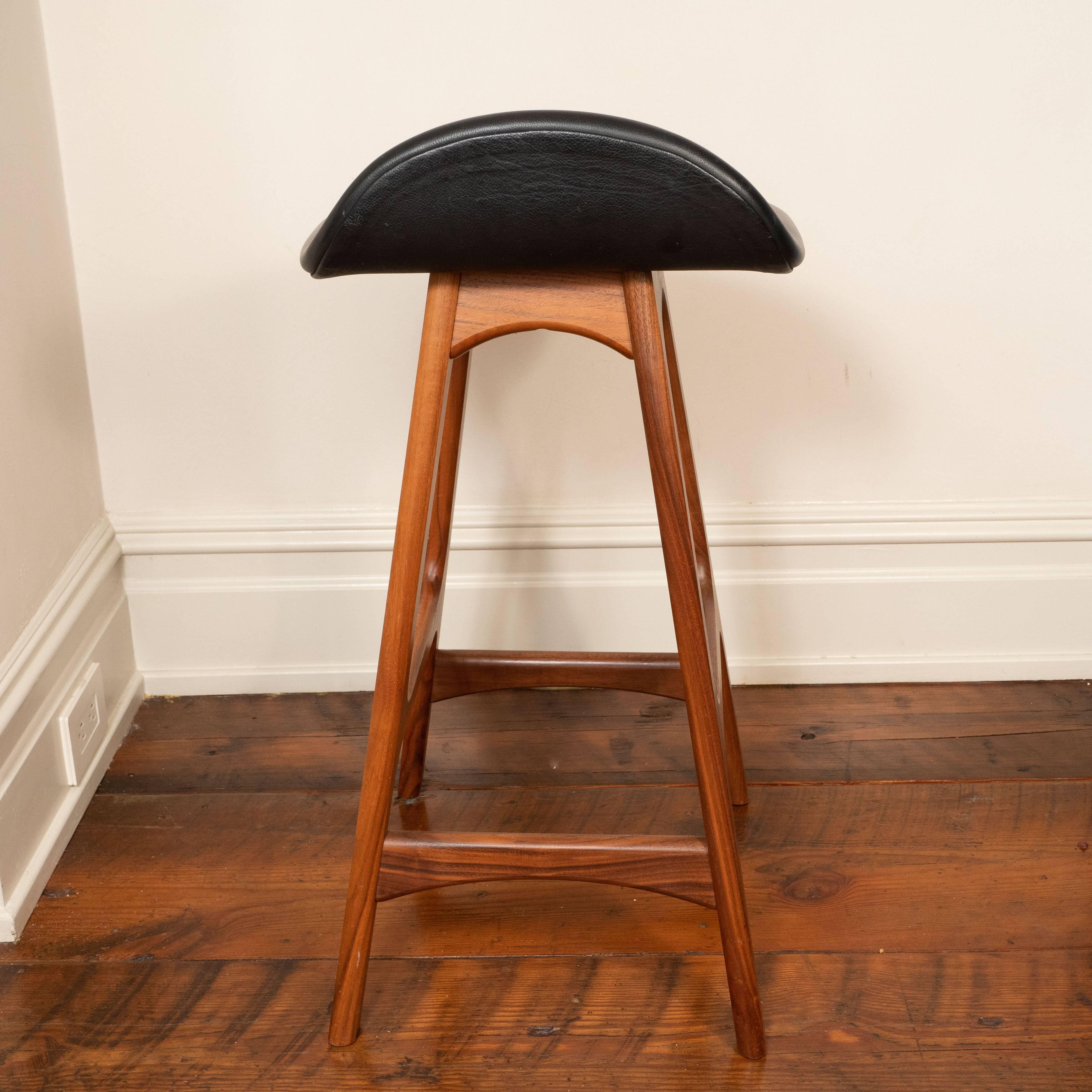 Set of Four OD61 Counter Stools by Erik Buch 2