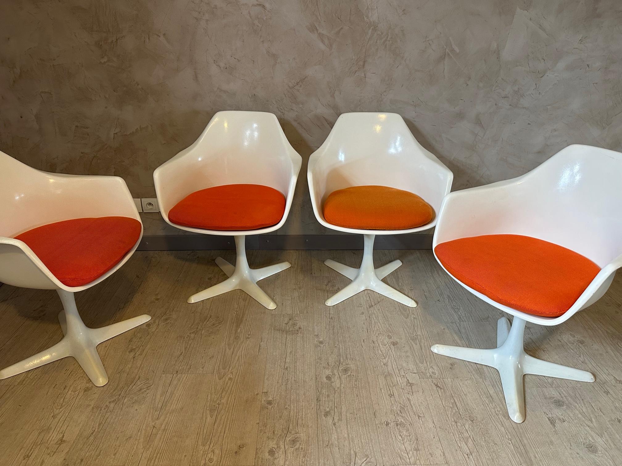 Set of Four of Swivel Armchair by Maurice Burke for Arkana, 1960 In Good Condition In LEGNY, FR