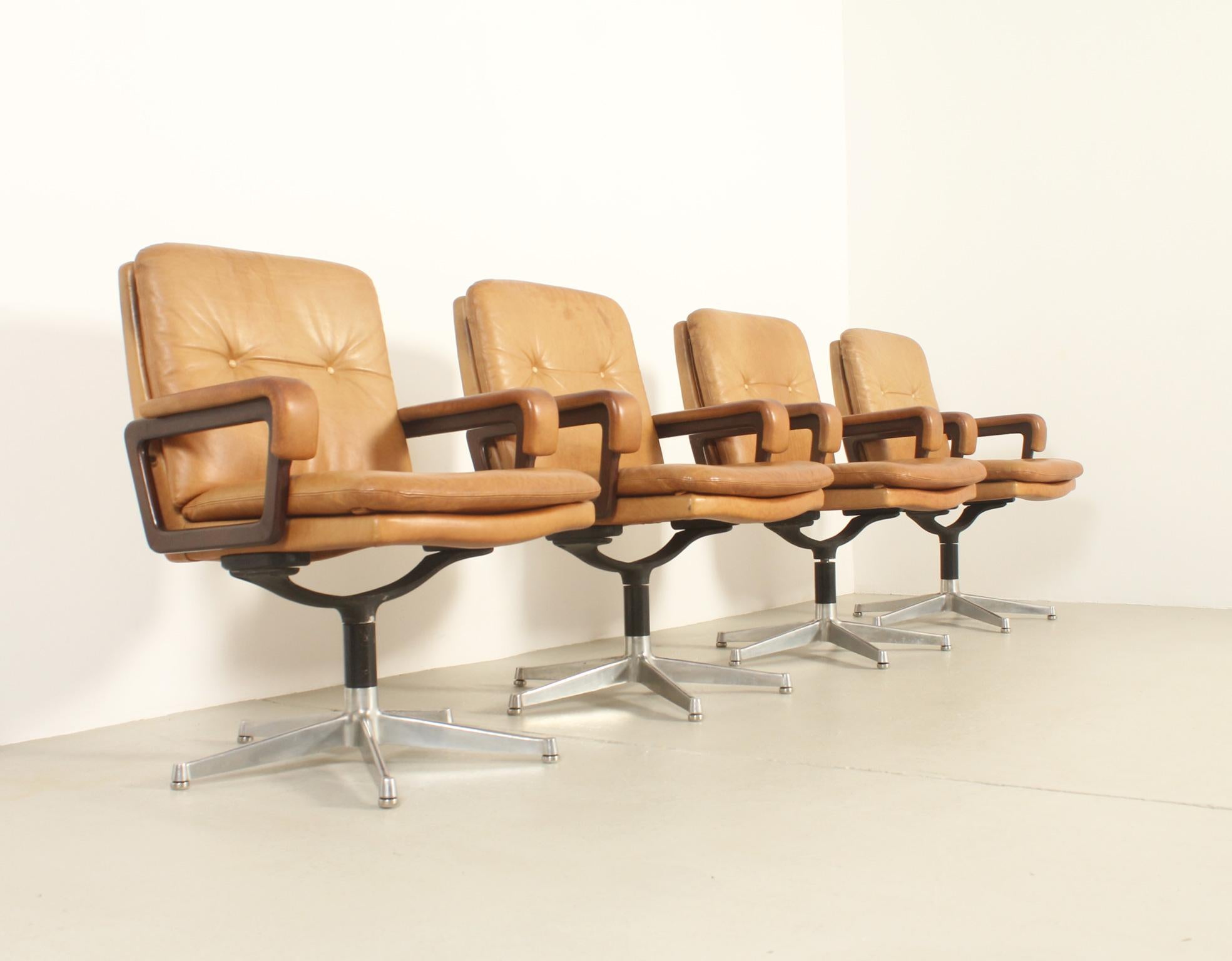 Set of Four Office Chairs by André Vandenbeuck for Arflex, Italy, 1960's For Sale 6