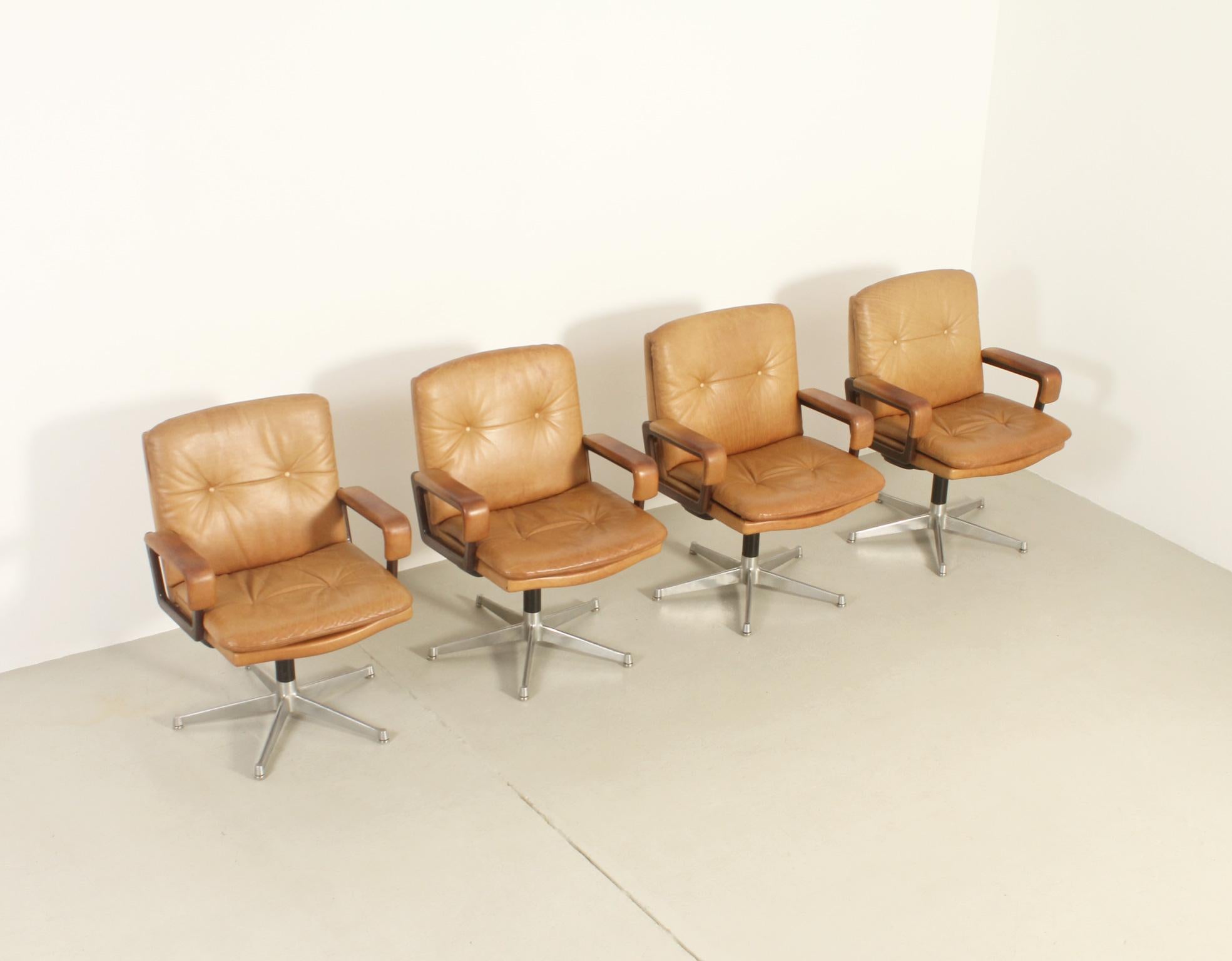 Set of Four Office Chairs by André Vandenbeuck for Arflex, Italy, 1960's For Sale 7
