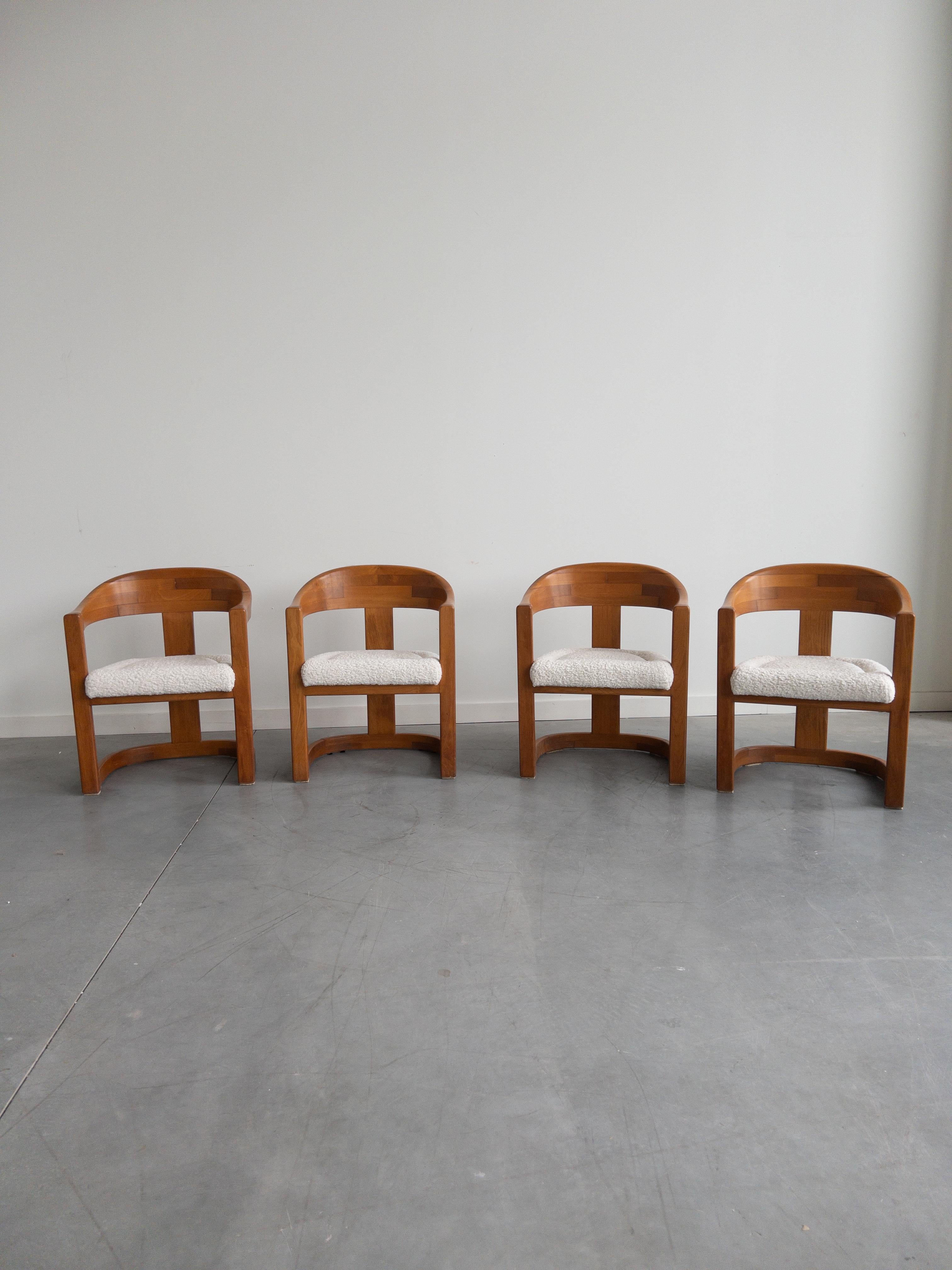 Americano Set di quattro sedie Onasis di Karl Springer in vendita
