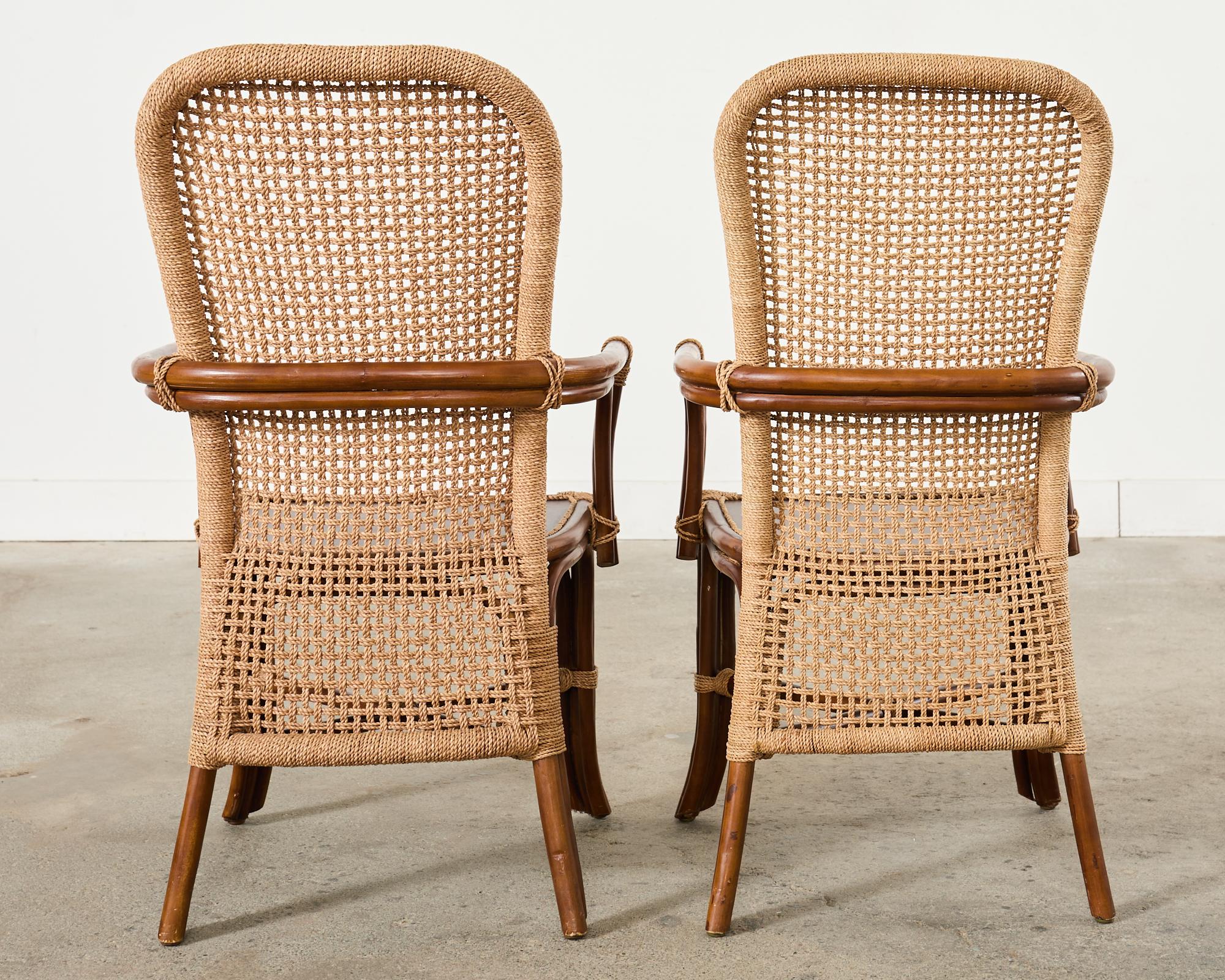 Set di quattro sedie da pranzo moderne in rattan organico e tavolo in vendita 12