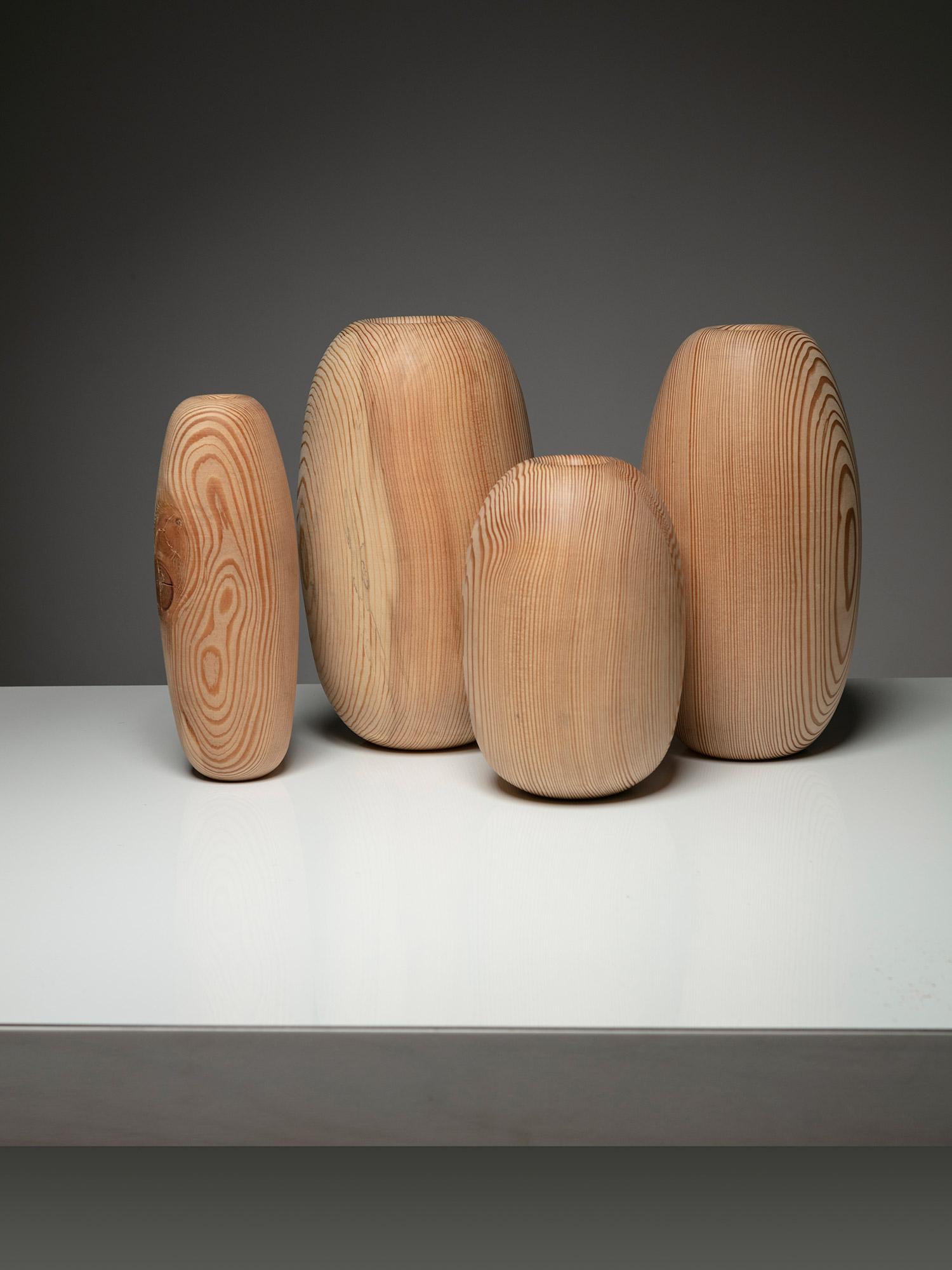 Set of four solid wood vases.
Lathed larch blocks with amazing veneers.
Size refers to the tallest piece.