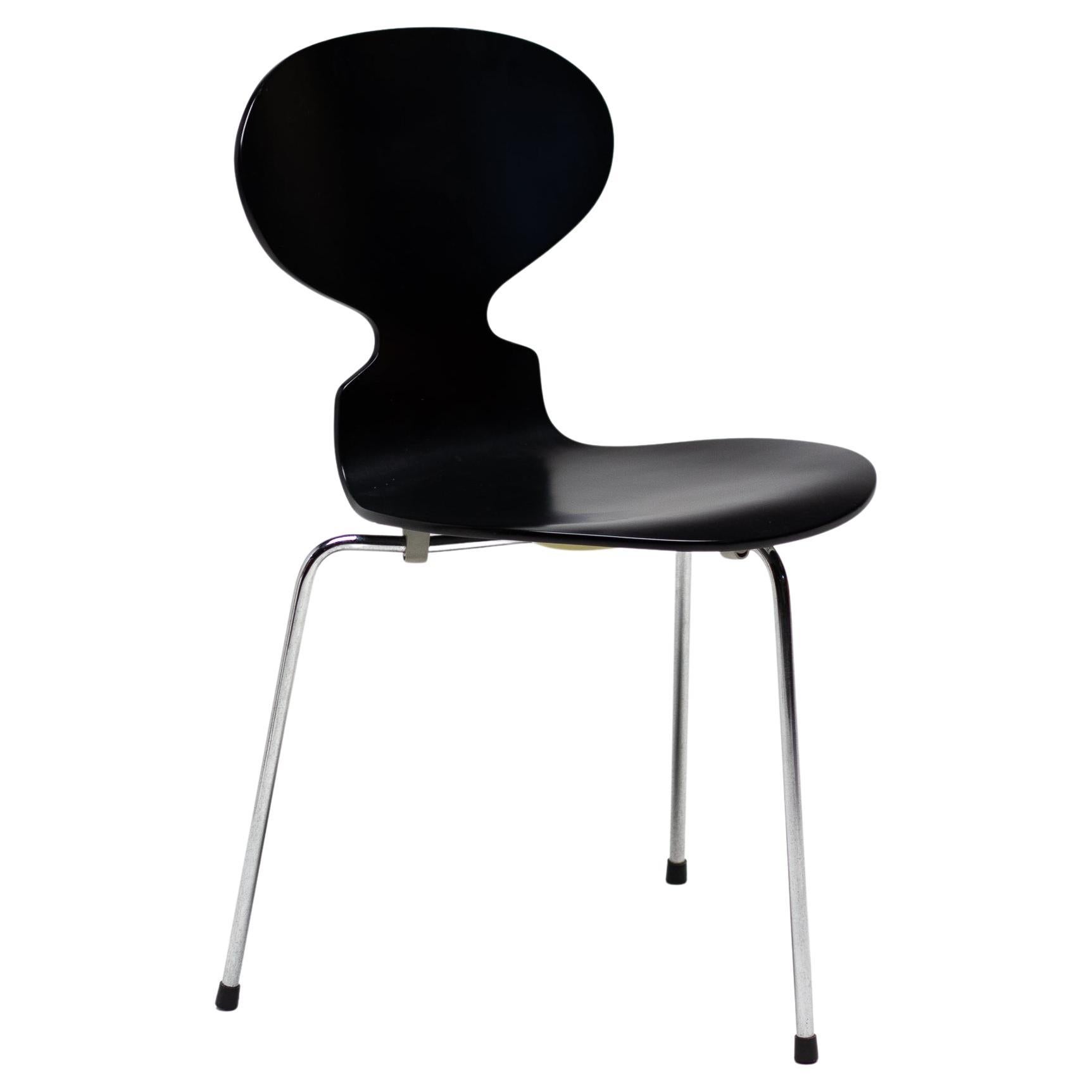 Ensemble de quatre chaises originales 3100 'Ant' d'Arne Jacobsen pour Fritz Hansen
