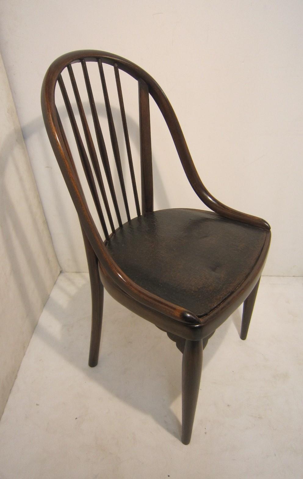 Austrian Set of Four Original Beechwood Chairs by Thonet