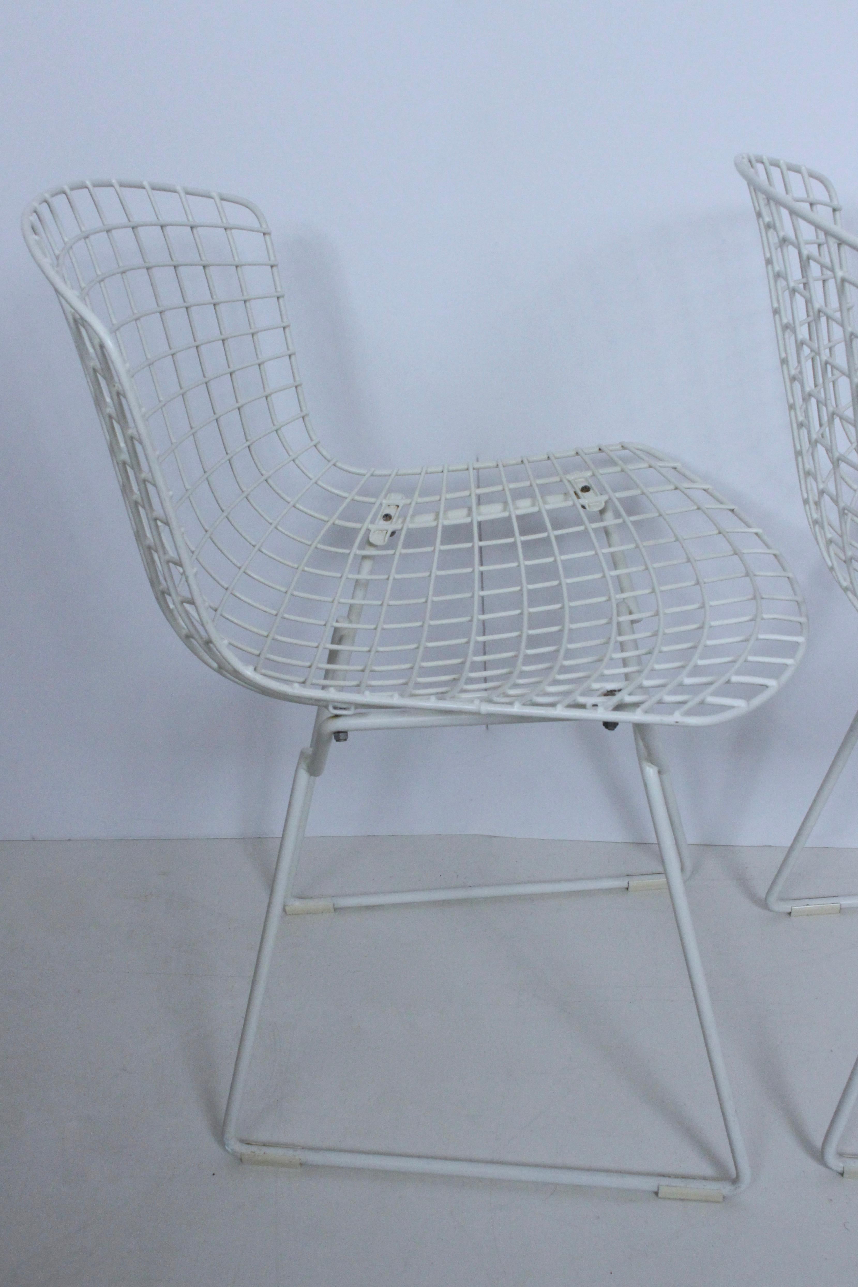 Set of Four Original Harry Bertoia for Knoll White Wire Side Chairs, 1960's 5
