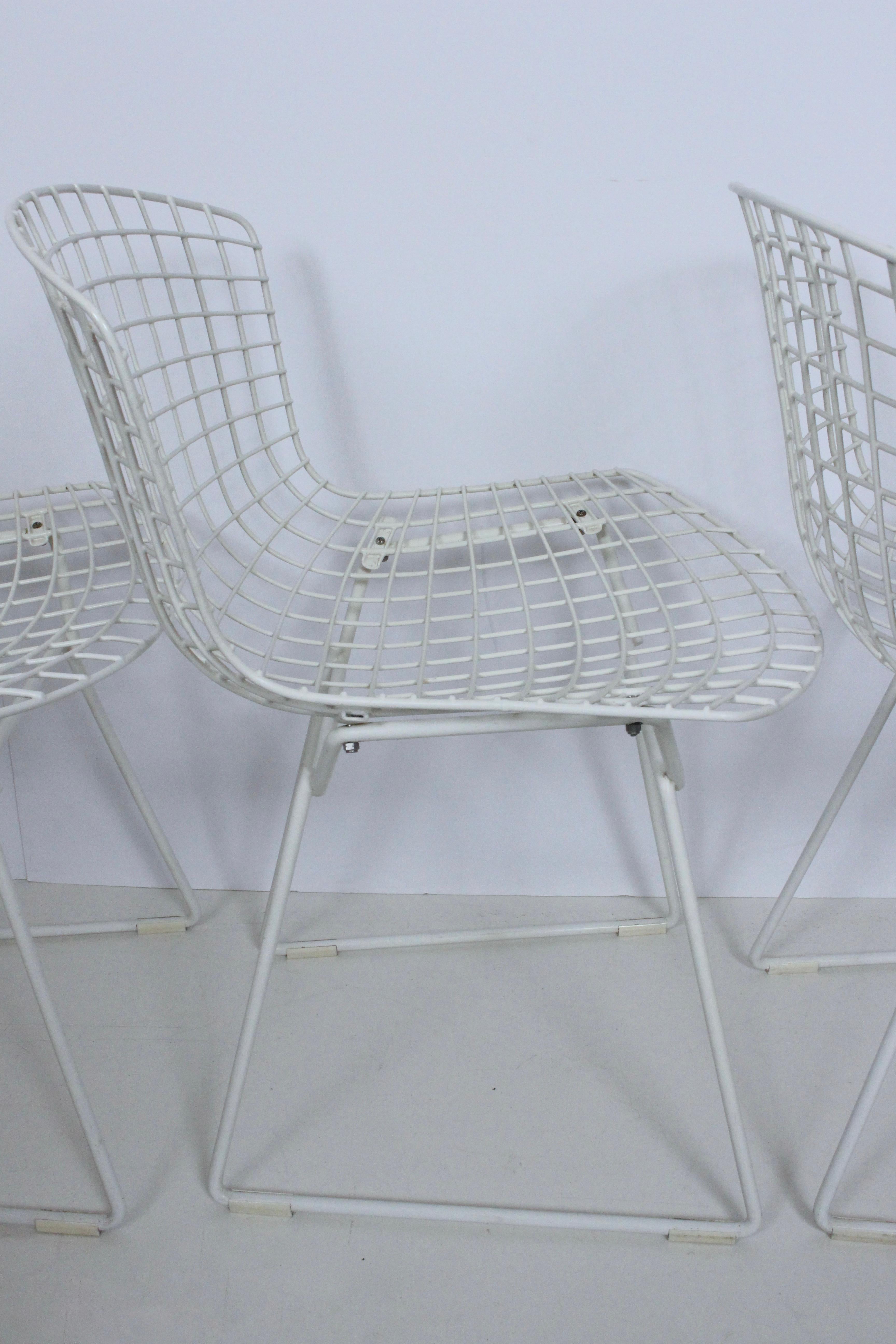 Set of Four Original Harry Bertoia for Knoll White Wire Side Chairs, 1960's 6