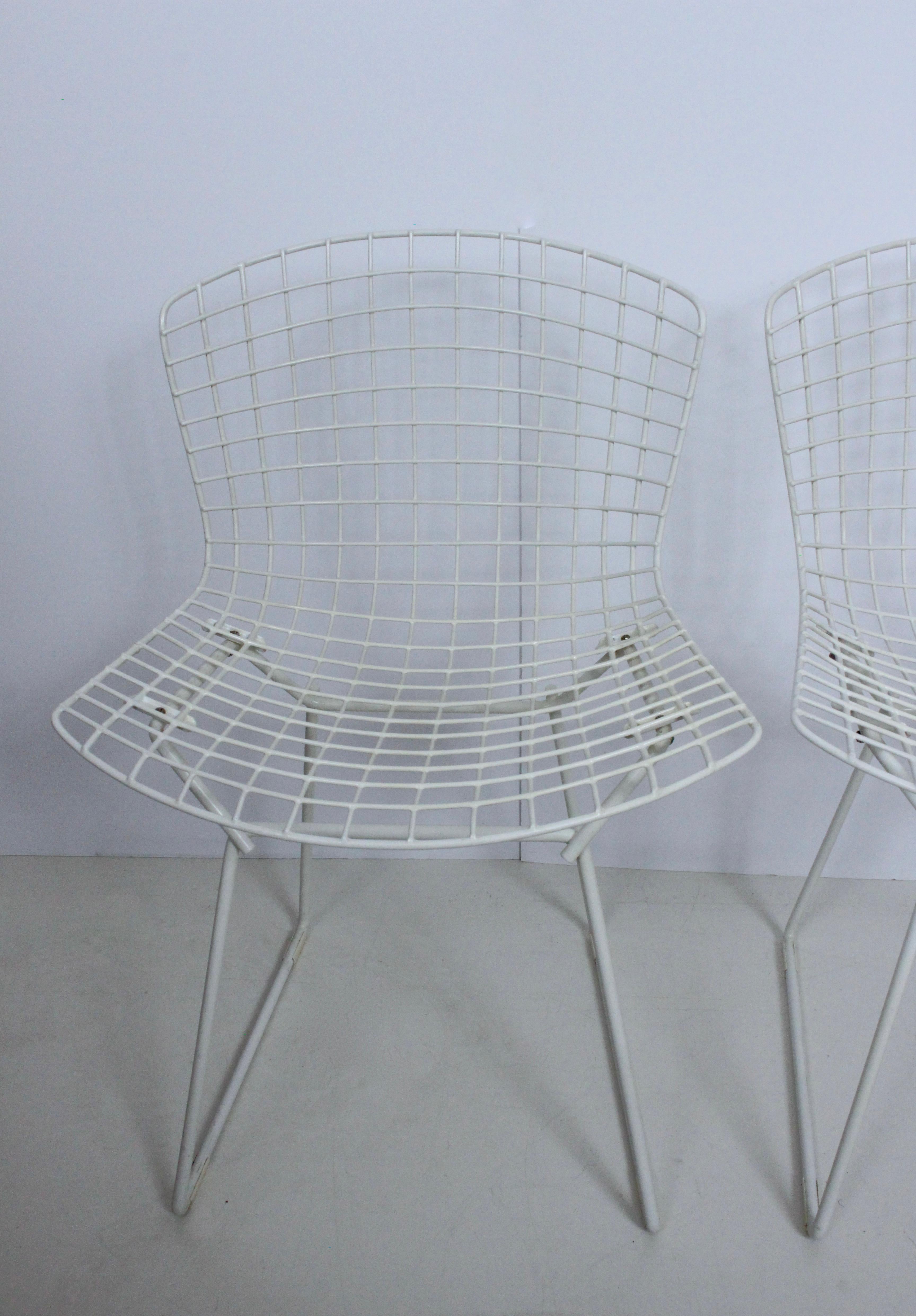 Enameled Set of Four Original Harry Bertoia for Knoll White Wire Side Chairs, 1960's