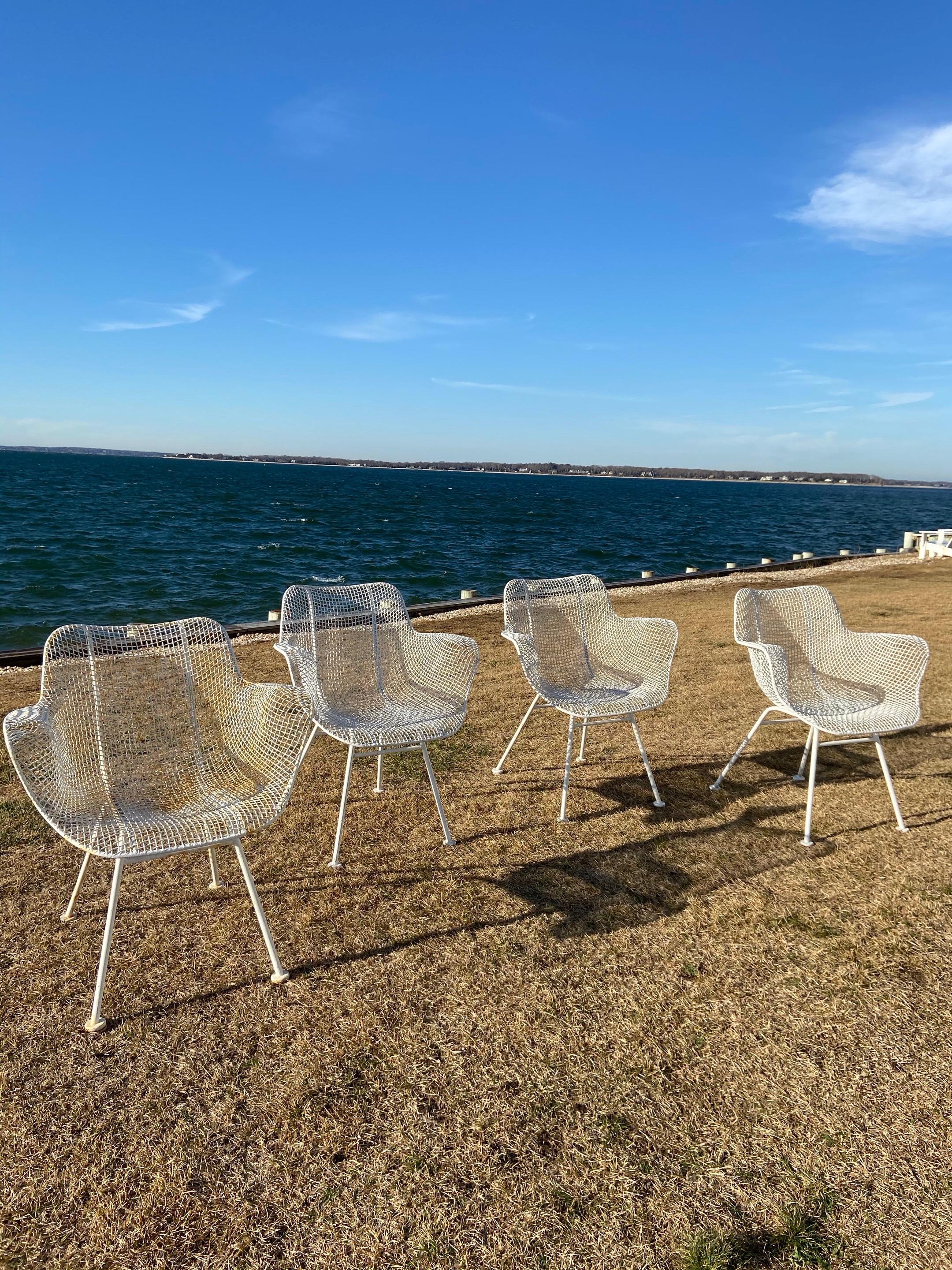 Set di quattro poltrone originali Russell Woodard Sculptura White In condizioni buone in vendita a New York, NY