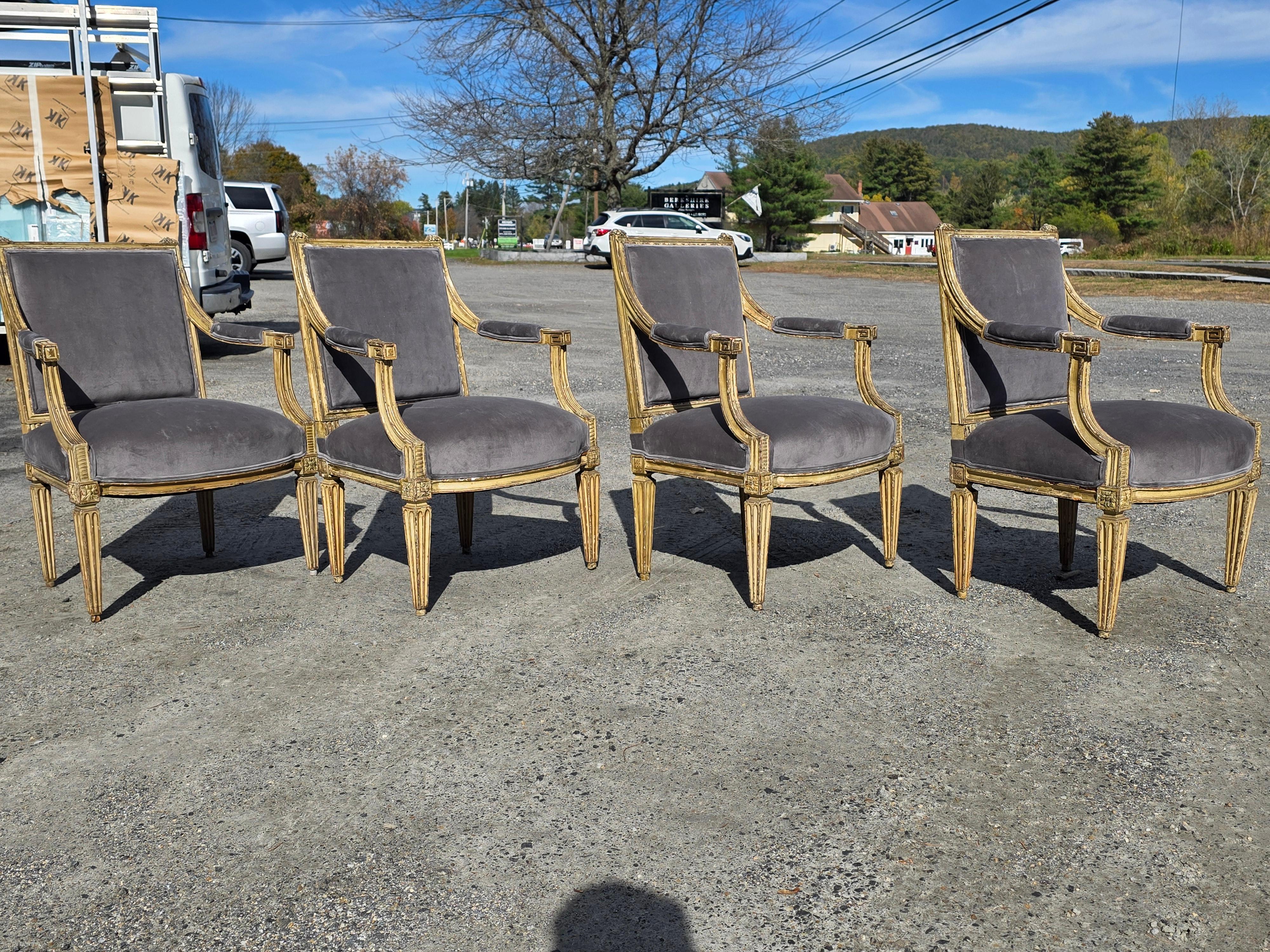 Set of Four Painted Neoclassical Armchairs 18th Century For Sale 9