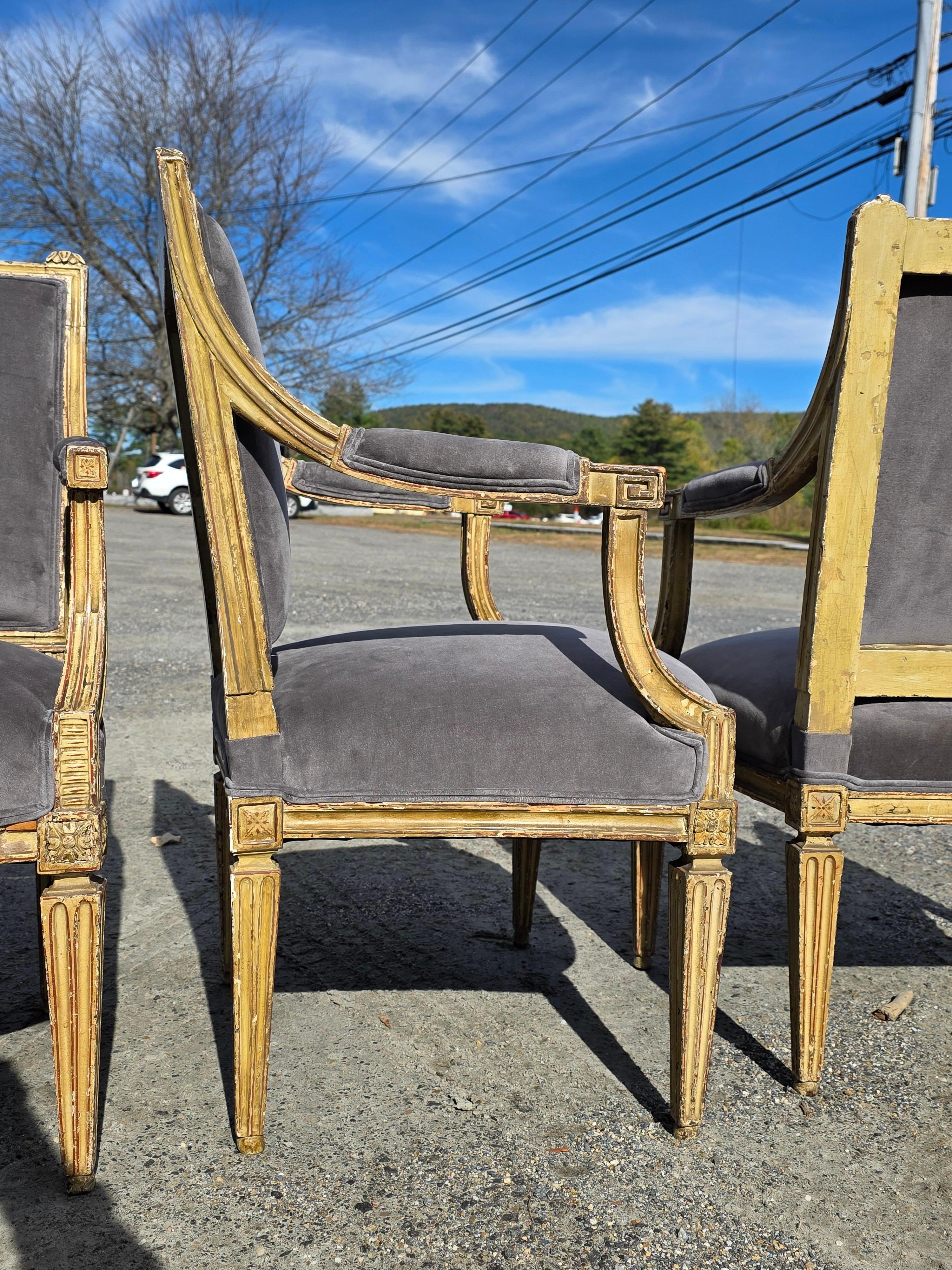 Set of Four Painted Neoclassical Armchairs 18th Century For Sale 1