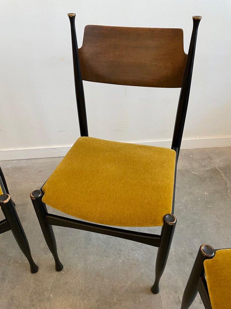 Mid-Century Modern Set of Four Paolo Buffa 'Attr.' Dining Chairs