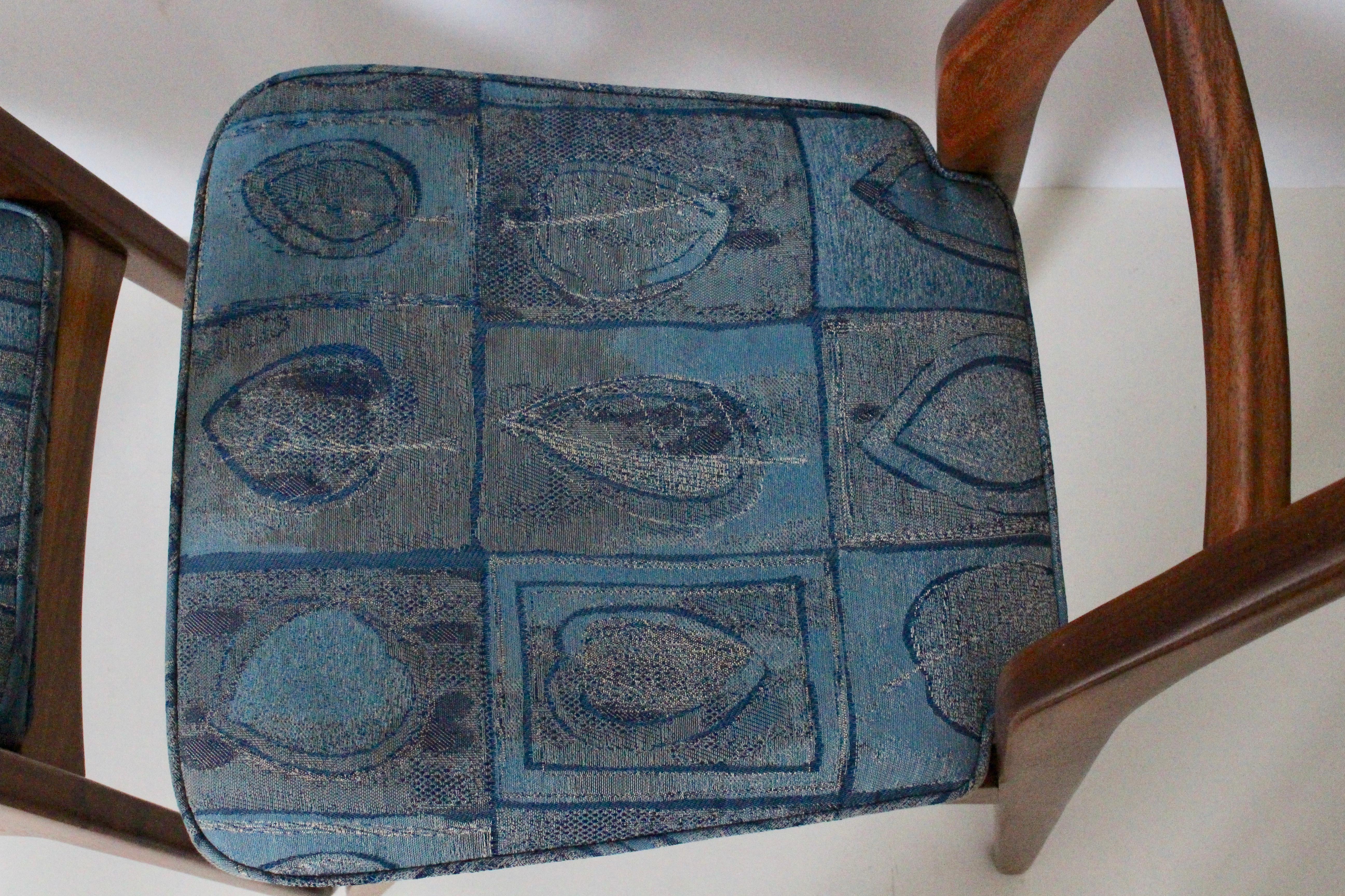 Set di 4 sedie da pranzo in stile Paul McCobb imbottite in noce nero, anni '50 in vendita 4