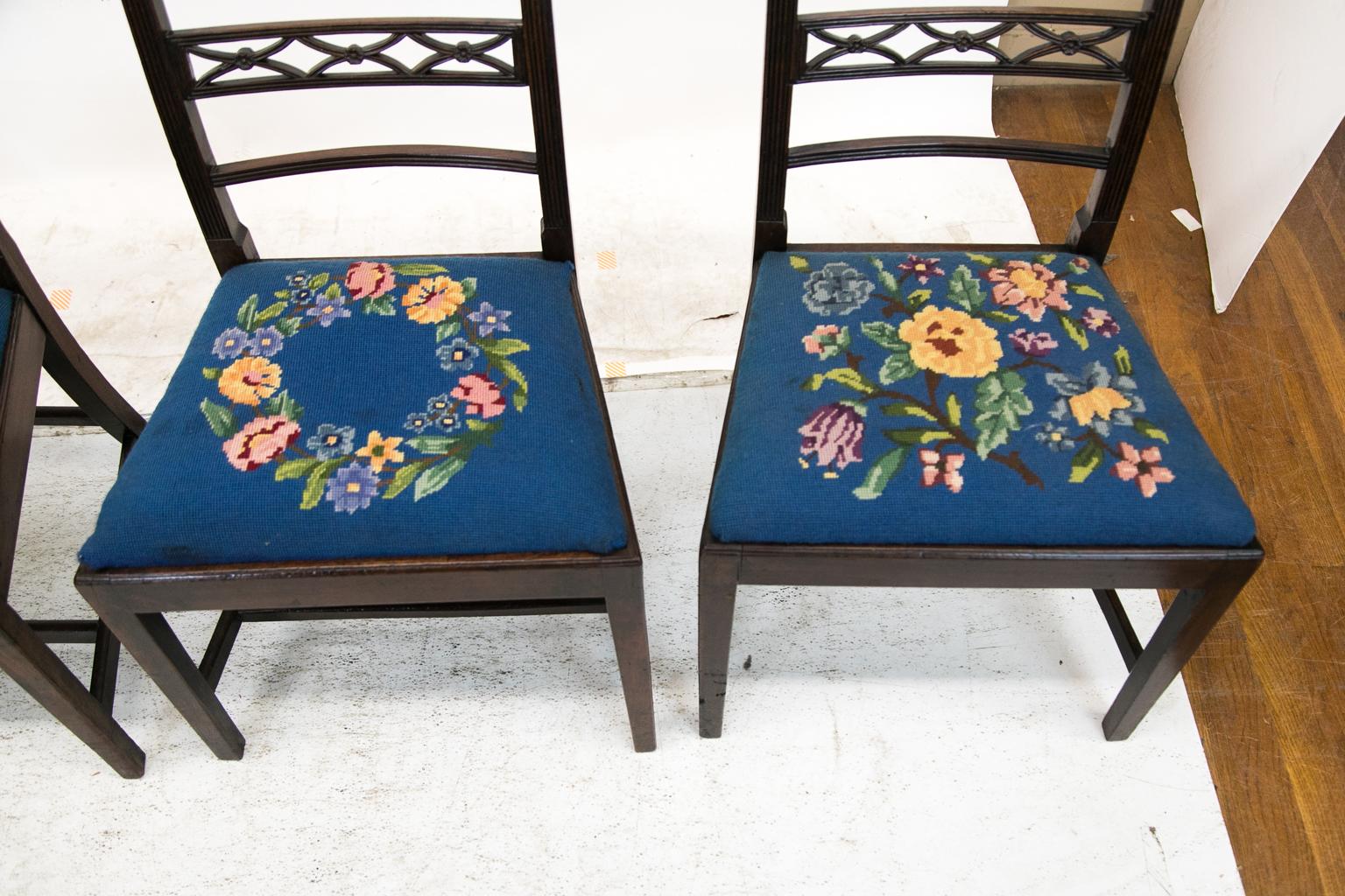 Late 18th Century Set of Four Period English Hepplewhite Chairs For Sale