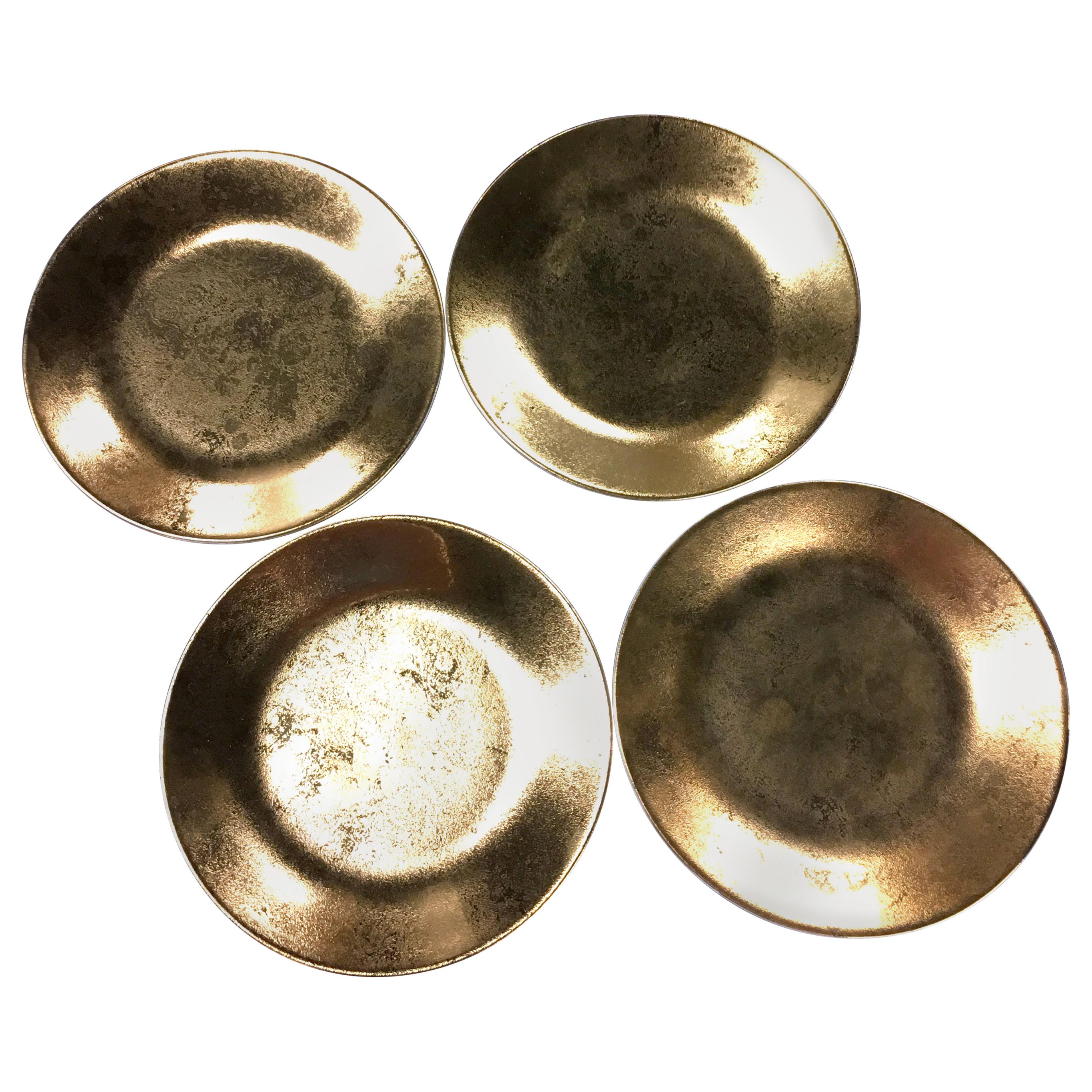 Set of Four Philippe Deshoulieres "Carat Gold" Round Porcelain Canapé Plates For Sale